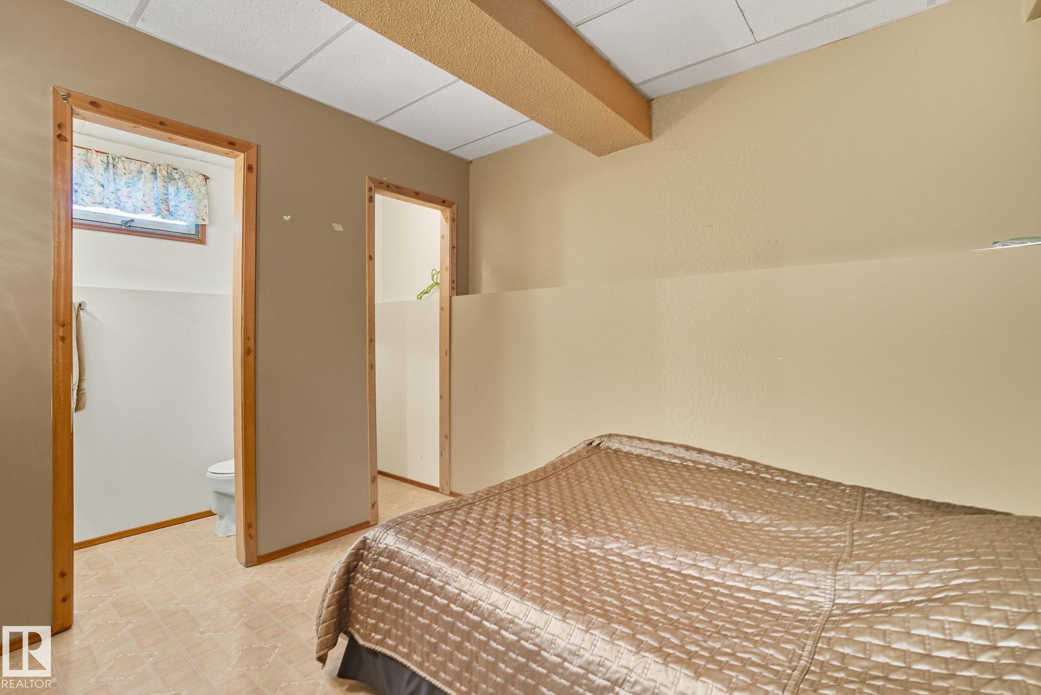 Photo 31 at 14239 53 Street NW, York, Edmonton