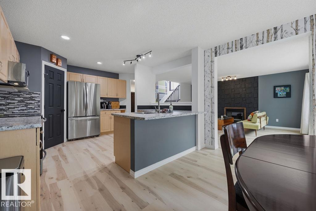 Photo 20 at 1892 Robertson Crescent SW, Rutherford, Edmonton
