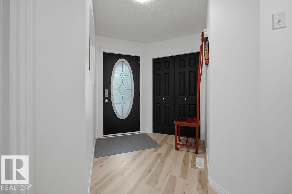 1892 Robertson Crescent SW, Rutherford, Edmonton