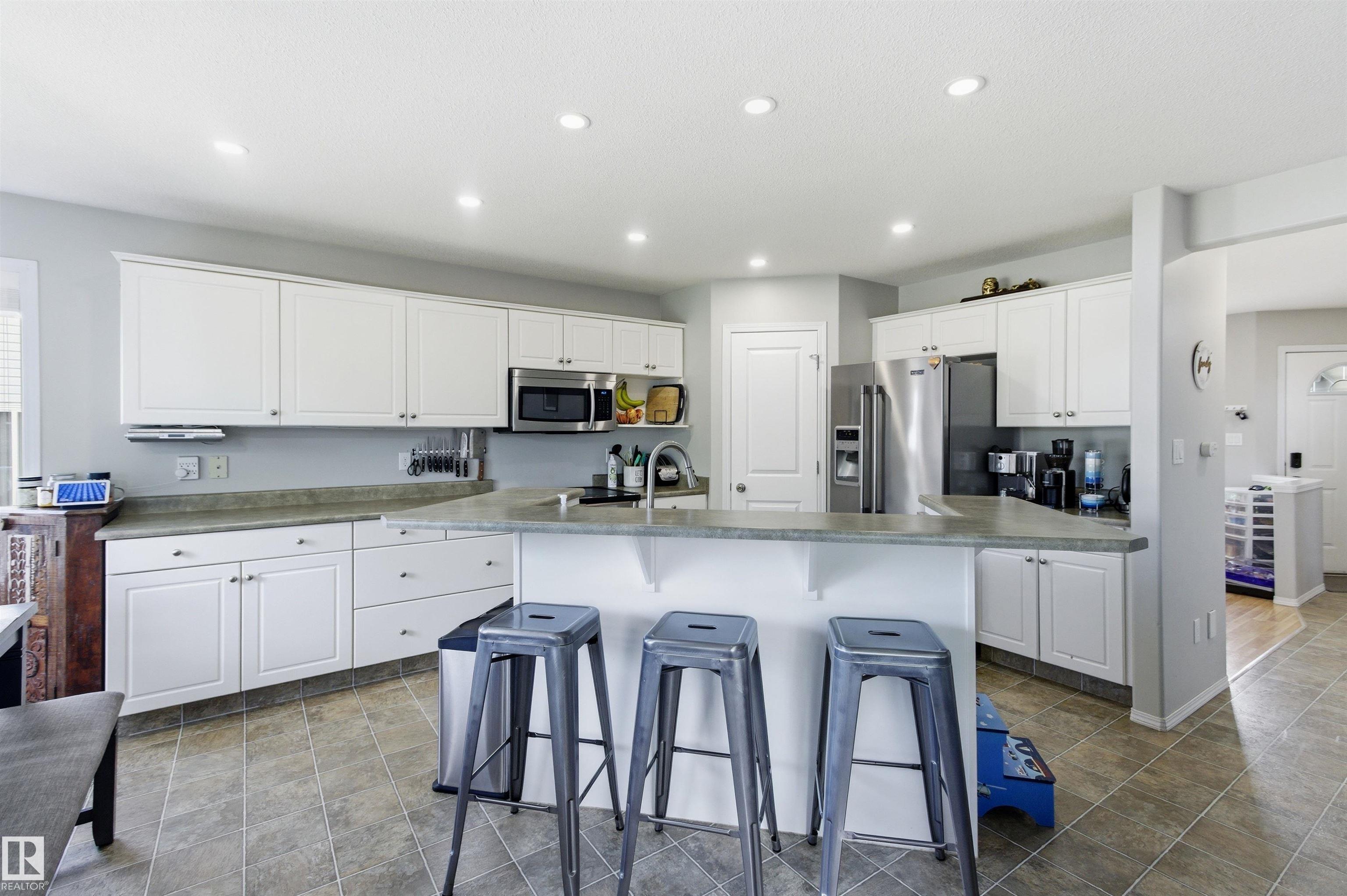 Photo 12 at 162 Sunflower Crescent, Clarkdale Meadows, Sherwood Park