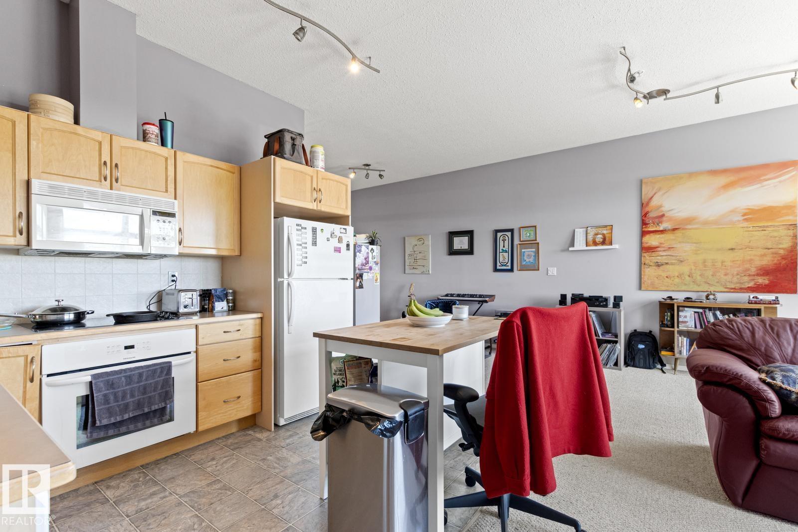 Photo 7 at 506 - 9503 101 Avenue NW, Riverdale, Edmonton