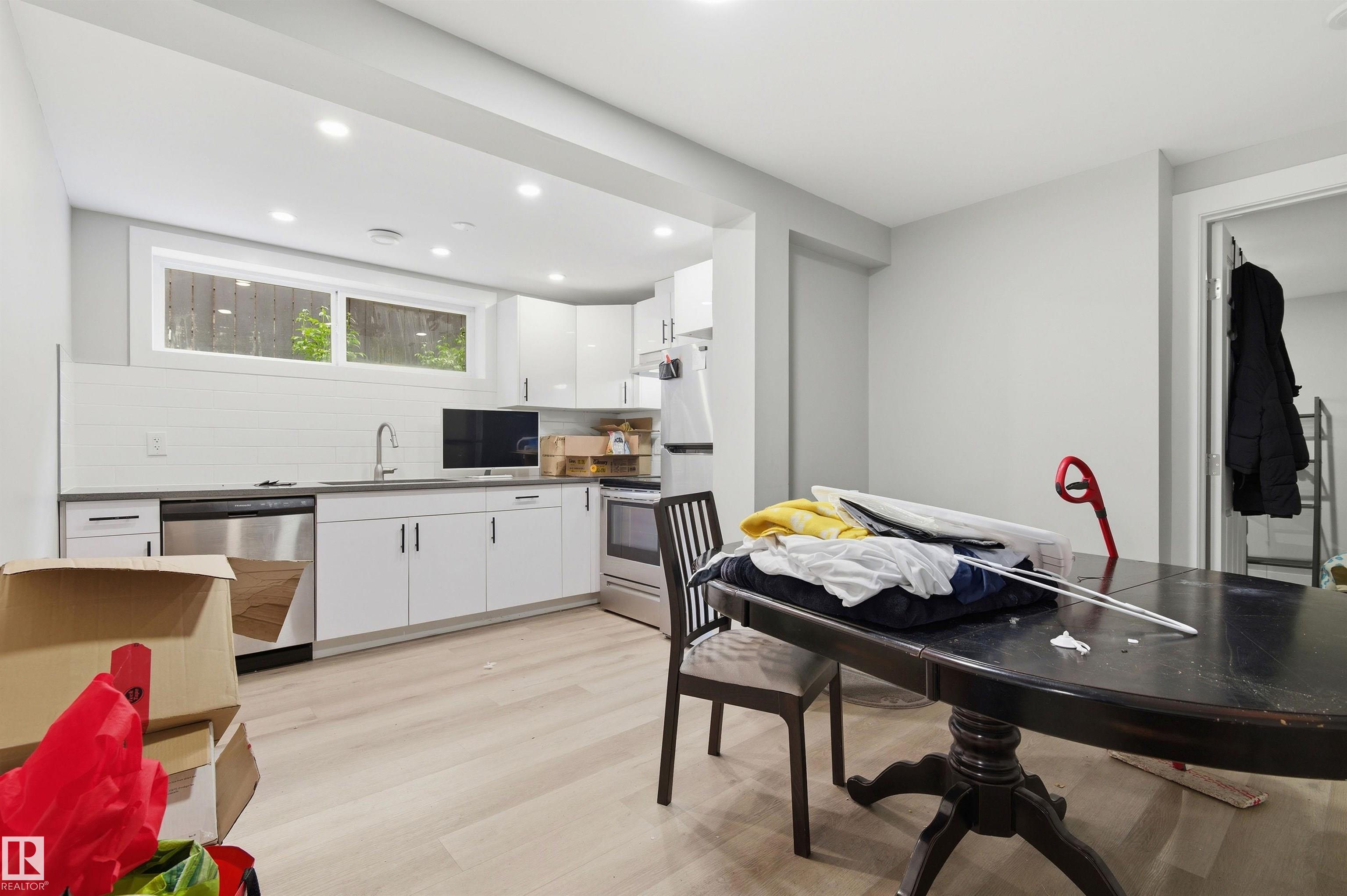 Photo 13 at 7412/7414 83 Avenue NW, Kenilworth, Edmonton