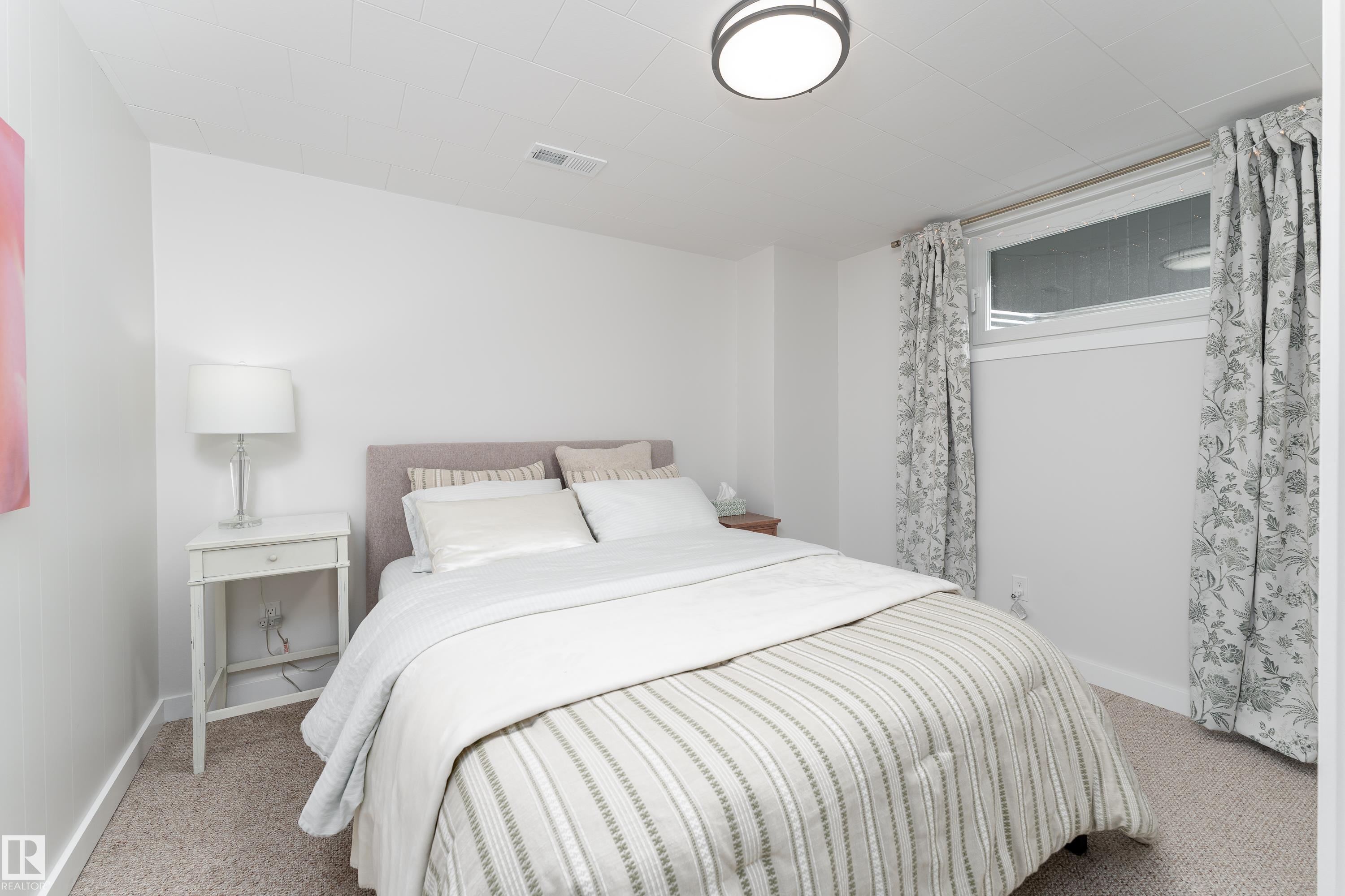 Photo 24 at 7223 95 Avenue NW, Ottewell, Edmonton