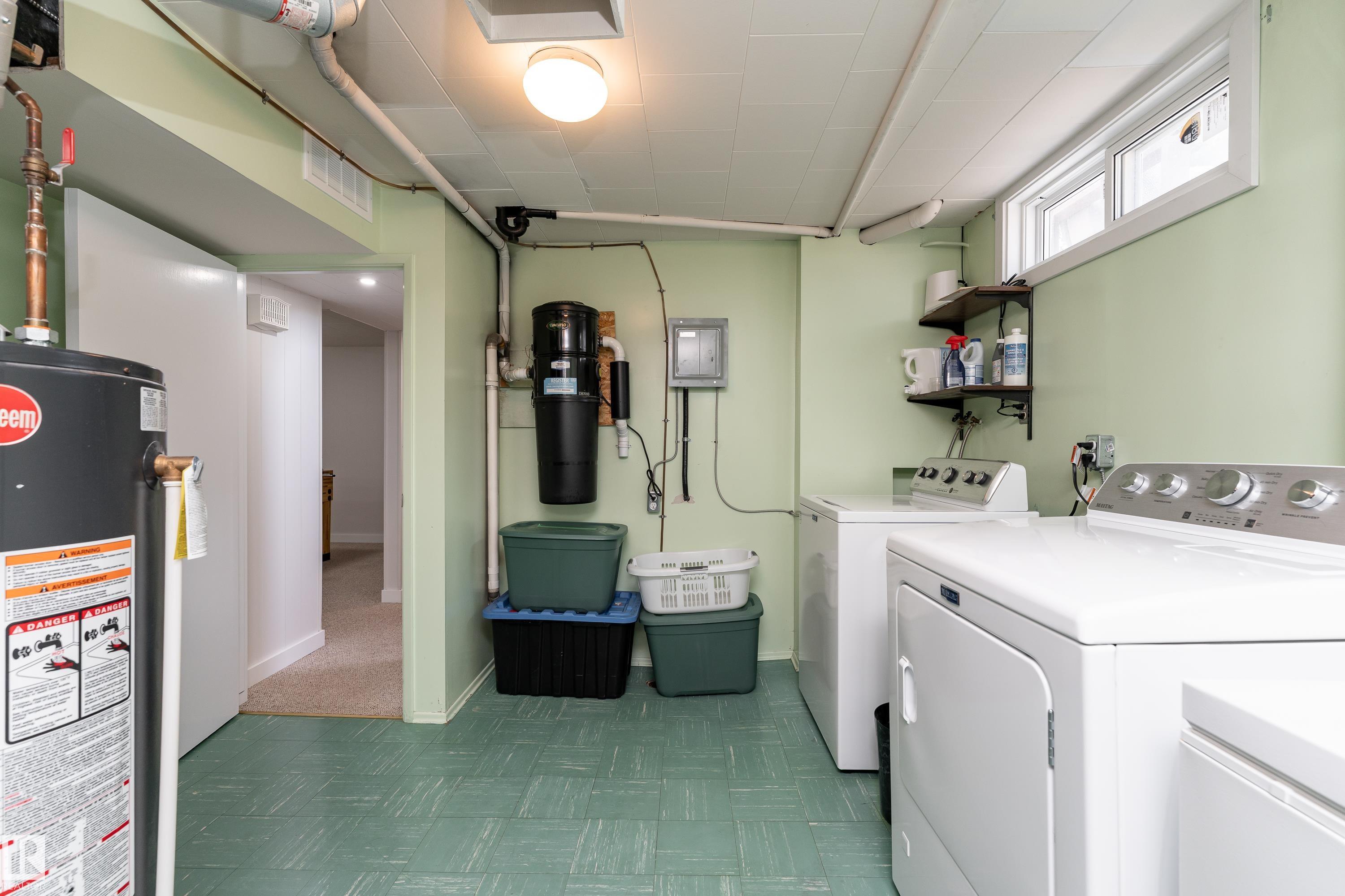 Photo 31 at 7223 95 Avenue NW, Ottewell, Edmonton