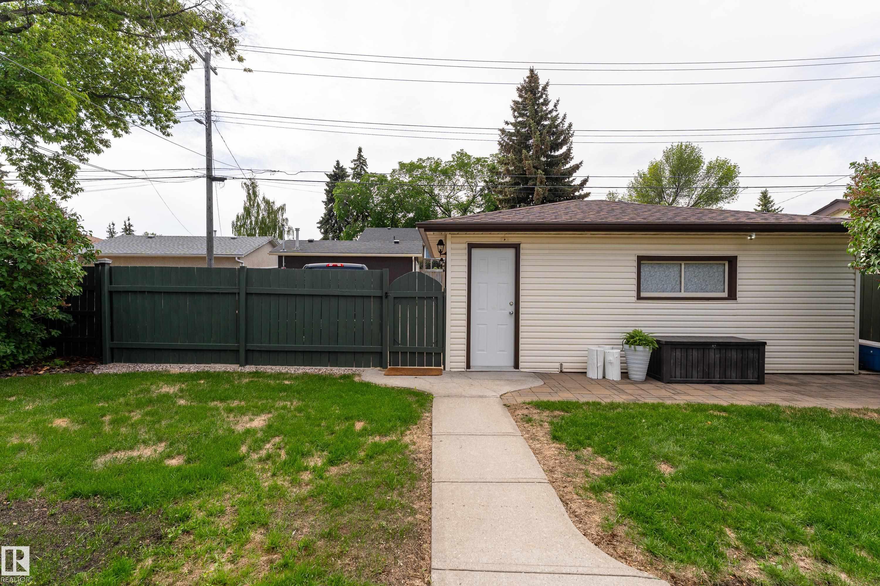 Photo 35 at 7223 95 Avenue NW, Ottewell, Edmonton
