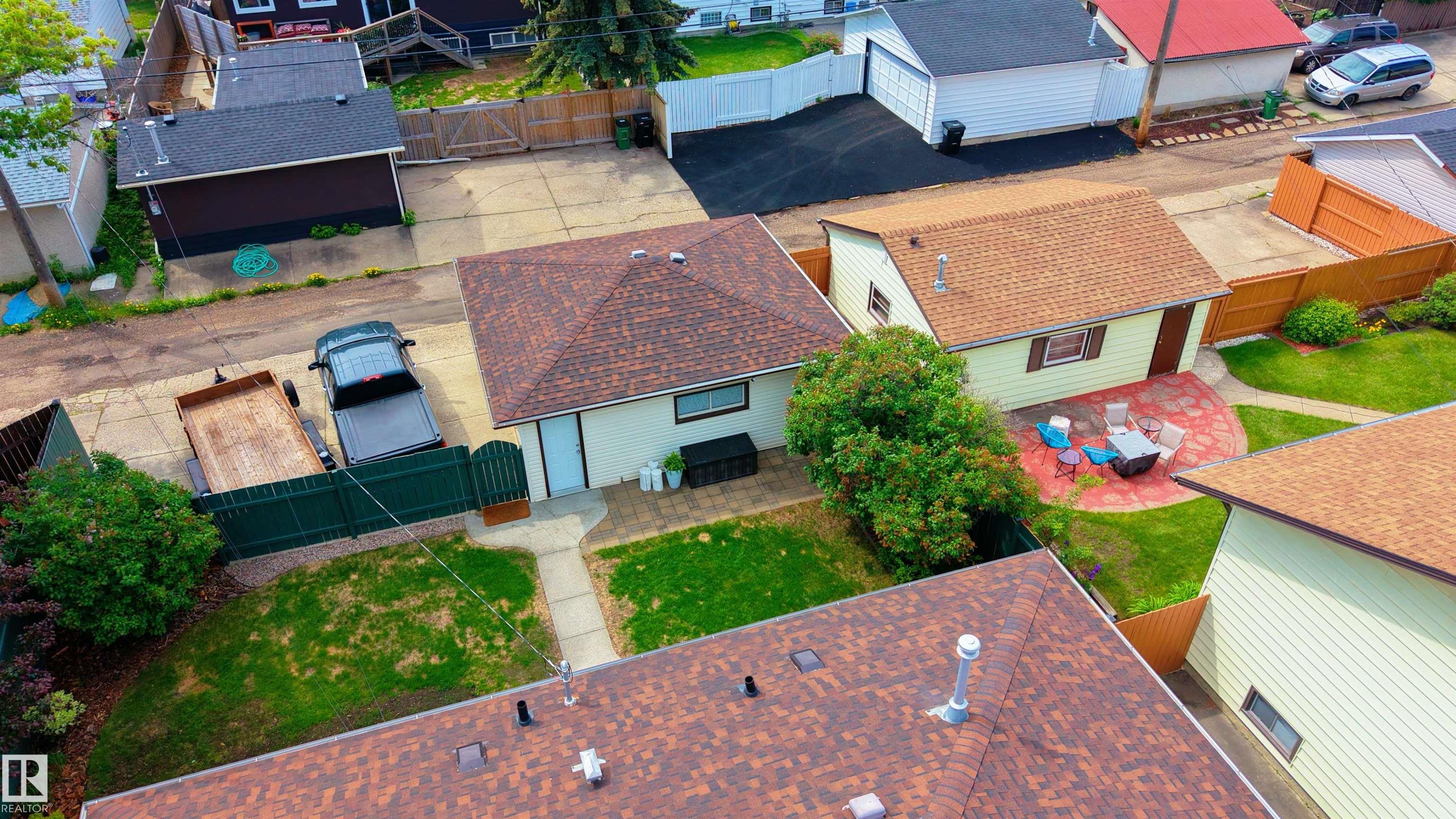 Photo 41 at 7223 95 Avenue NW, Ottewell, Edmonton