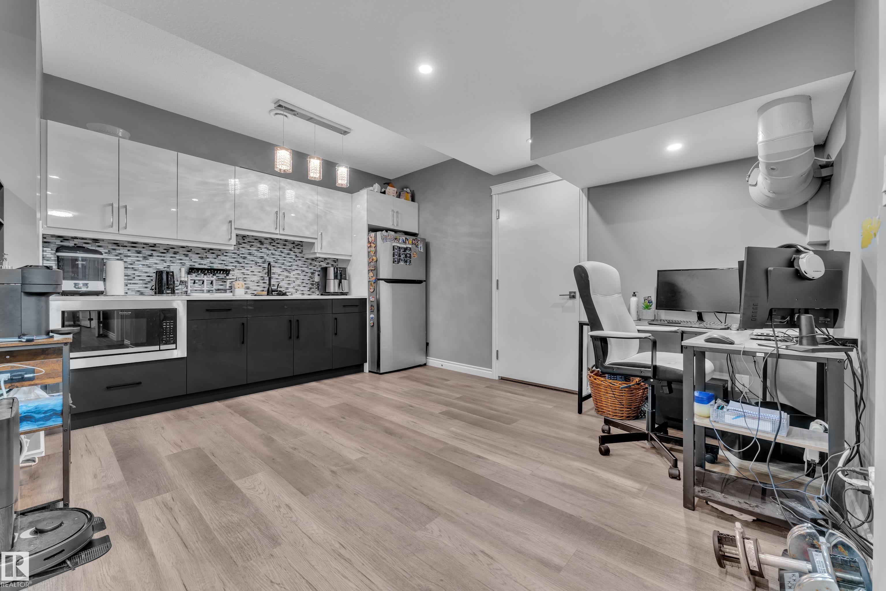 Photo 40 at 2718 Kirkland Way SW, Keswick, Edmonton