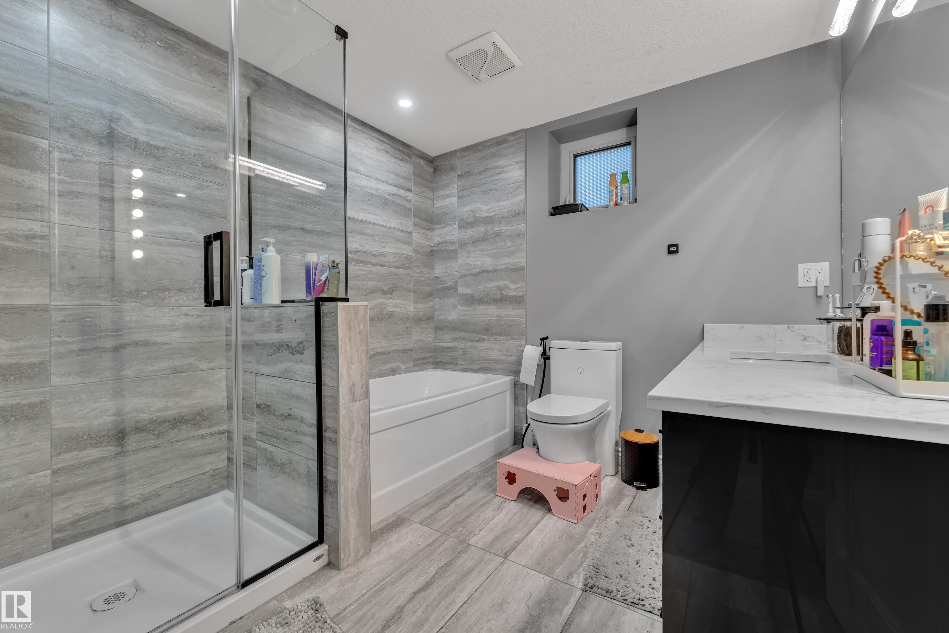 Photo 43 at 2718 Kirkland Way SW, Keswick, Edmonton