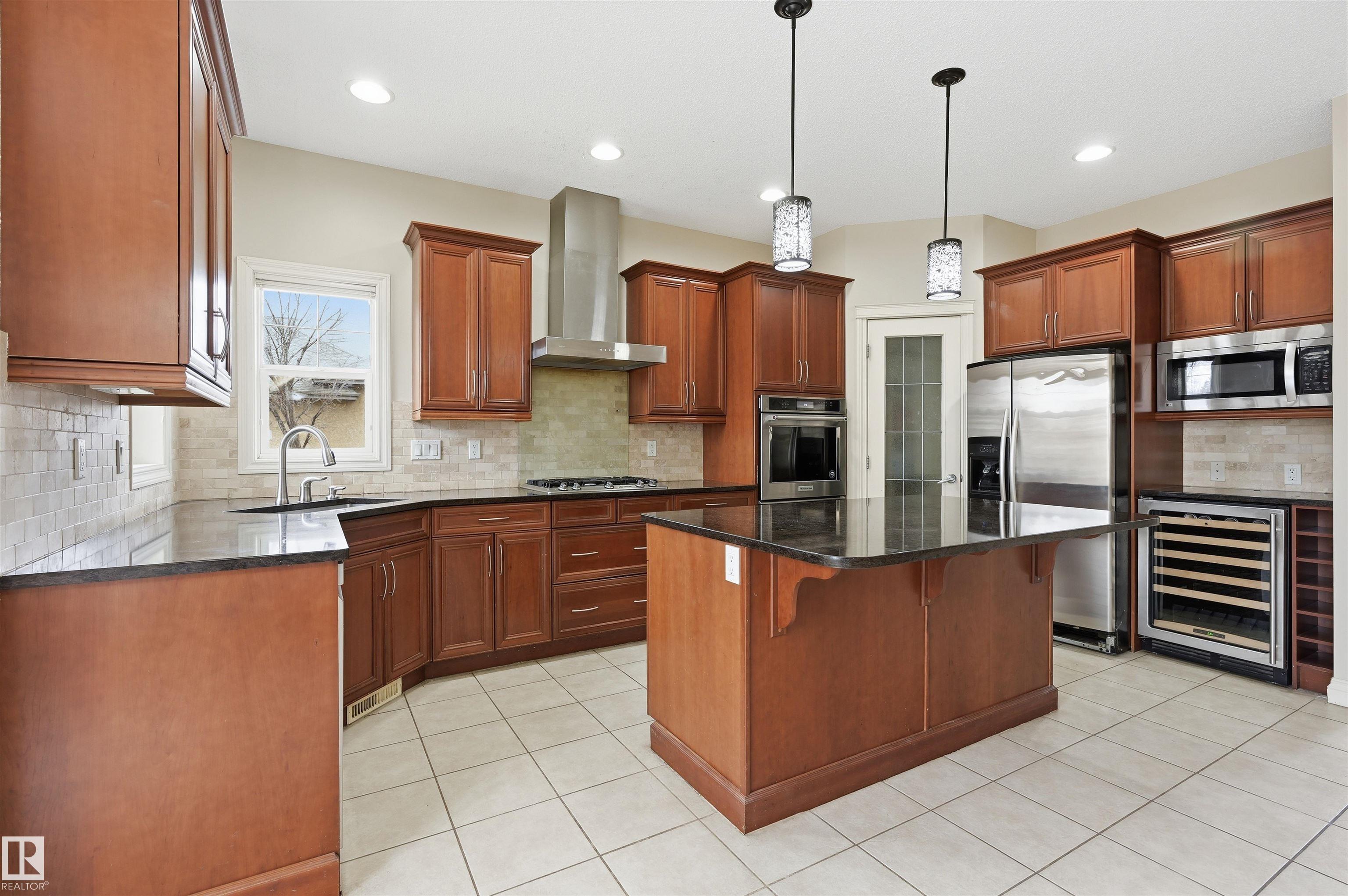 Photo 12 at 976 Hollingsworth Bend NW, Hodgson, Edmonton