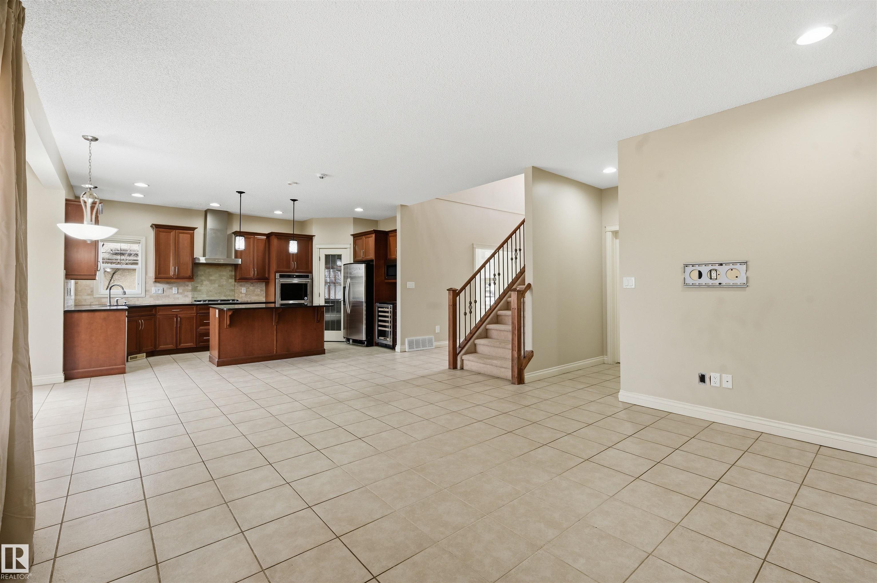 Photo 21 at 976 Hollingsworth Bend NW, Hodgson, Edmonton
