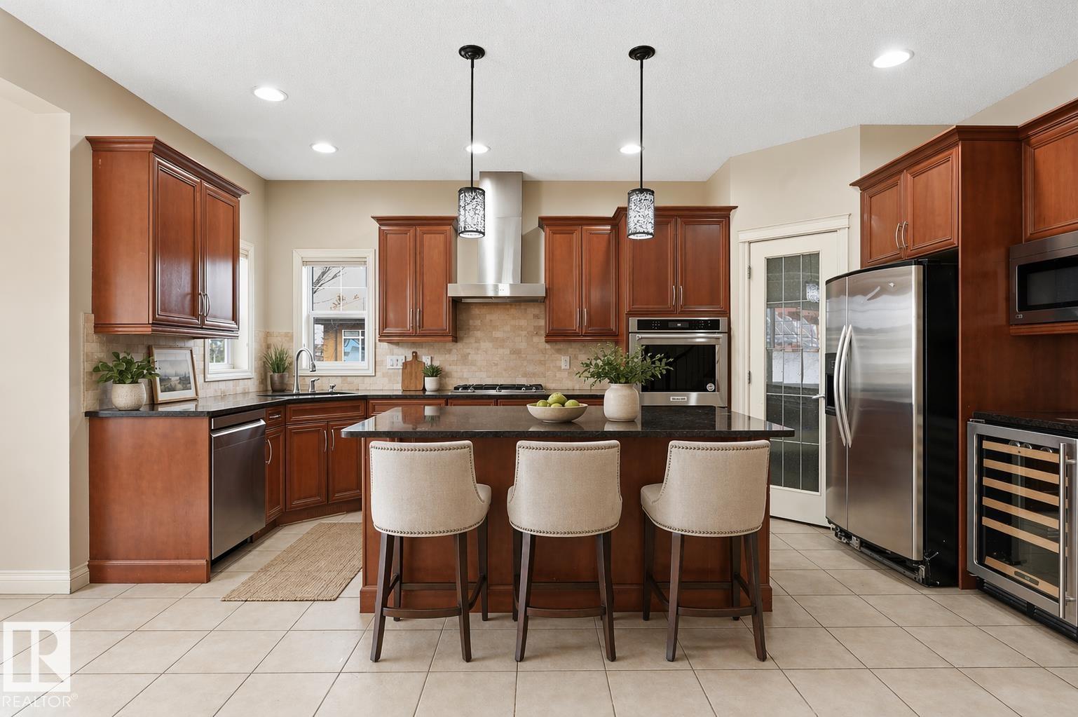 Photo 10 at 976 Hollingsworth Bend NW, Hodgson, Edmonton