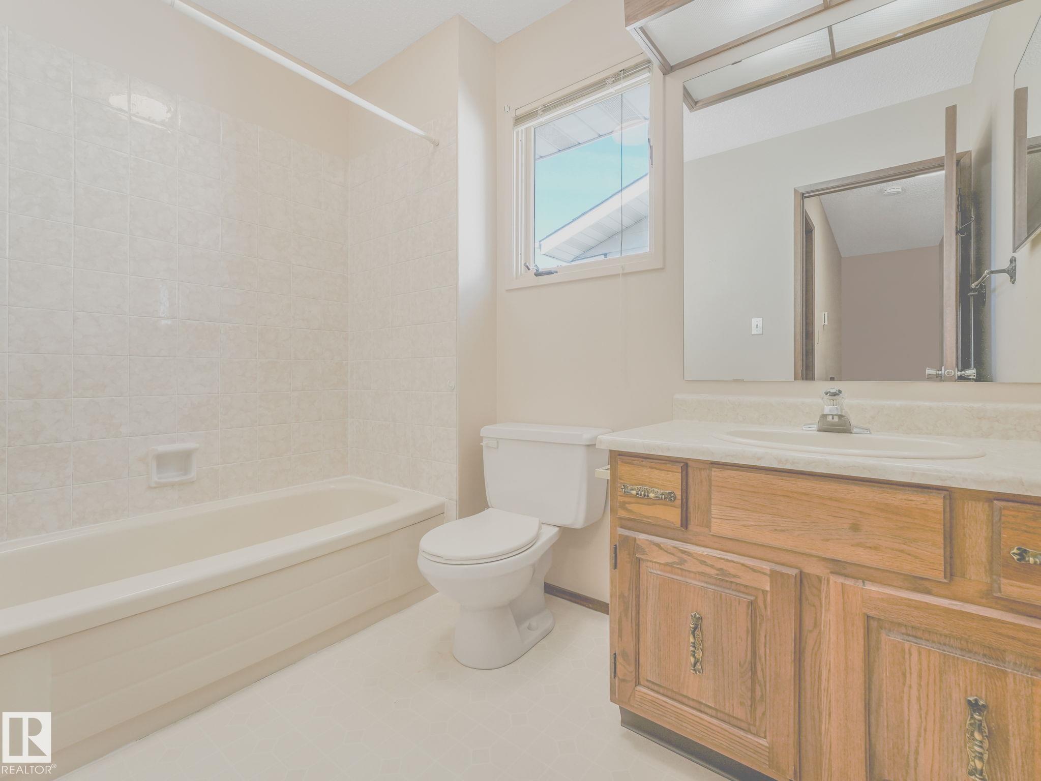 Photo 46 at 18514 86a Avenue NW, Aldergrove, Edmonton