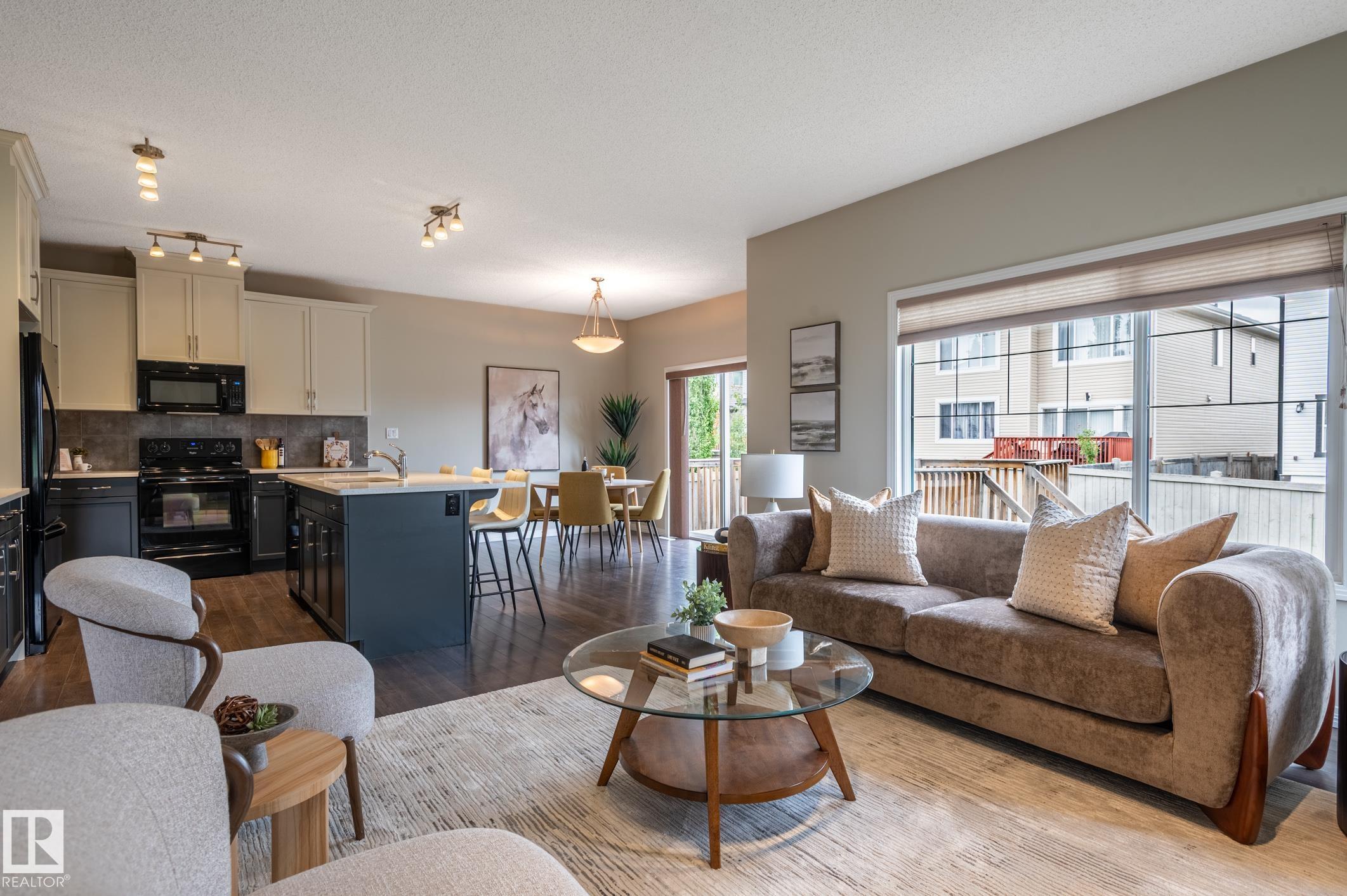 Photo 12 at 379 Reynalds Court, Robinson, Leduc