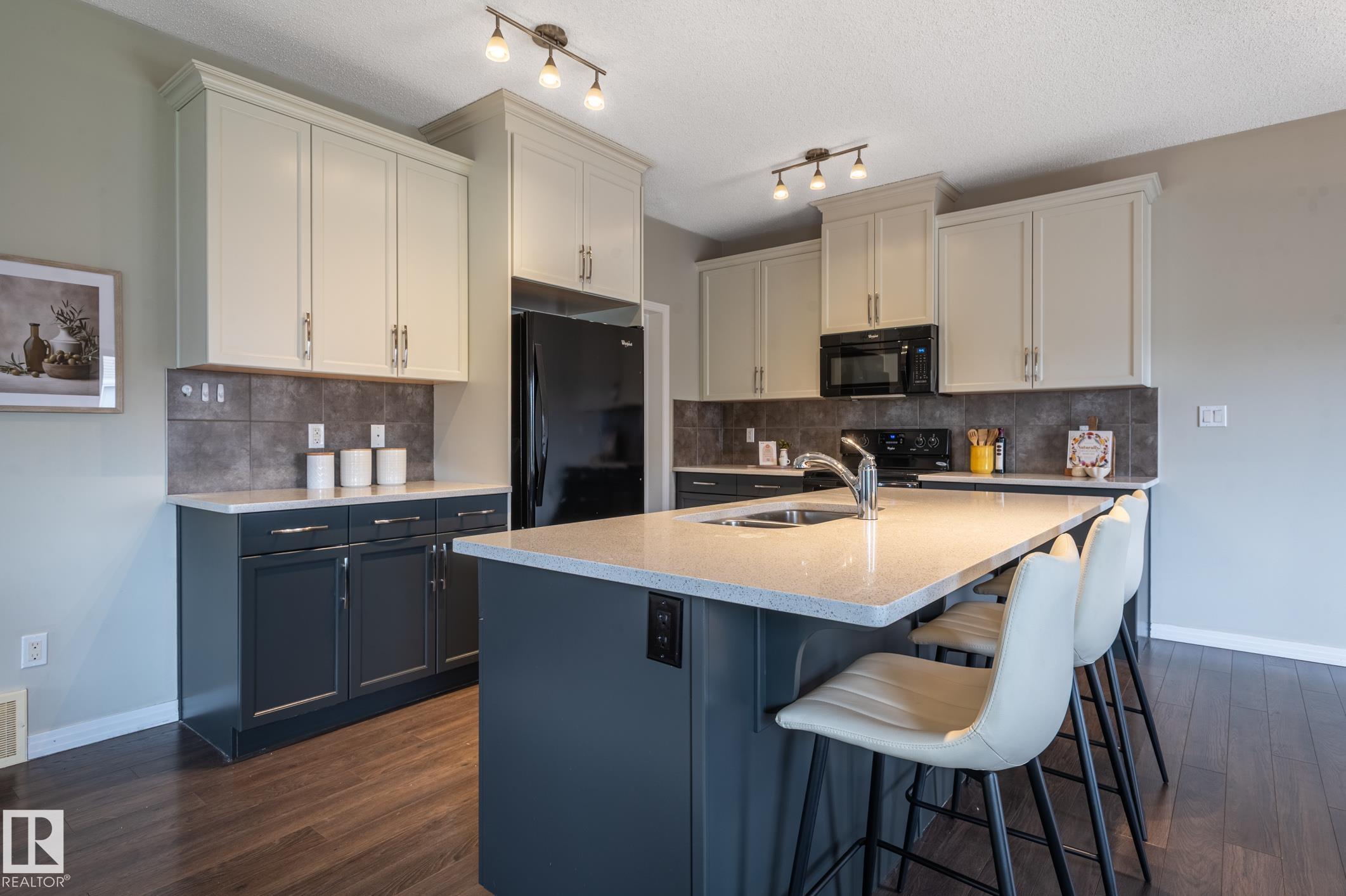 Photo 16 at 379 Reynalds Court, Robinson, Leduc