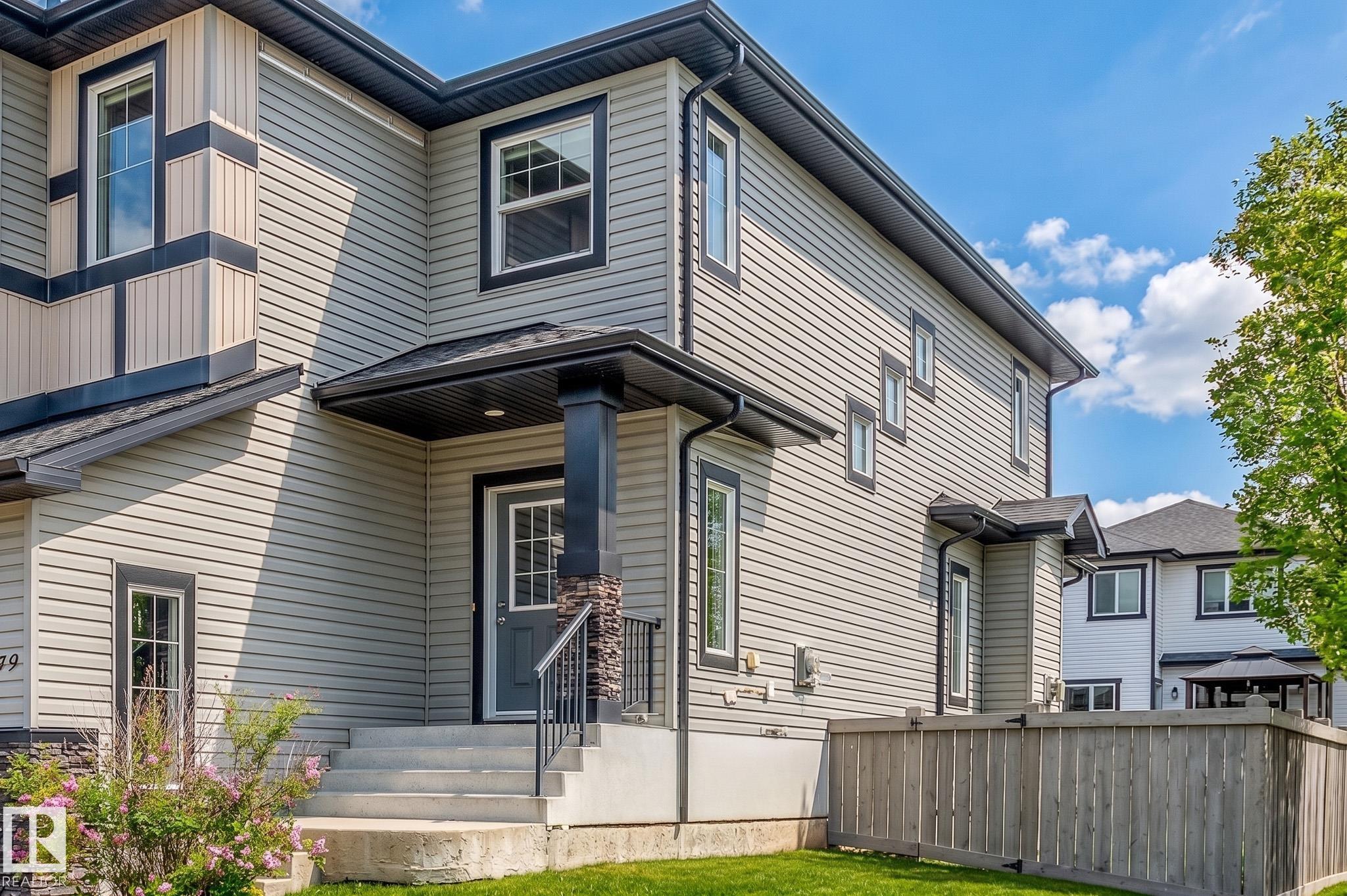 379 Reynalds Court, Robinson, Leduc