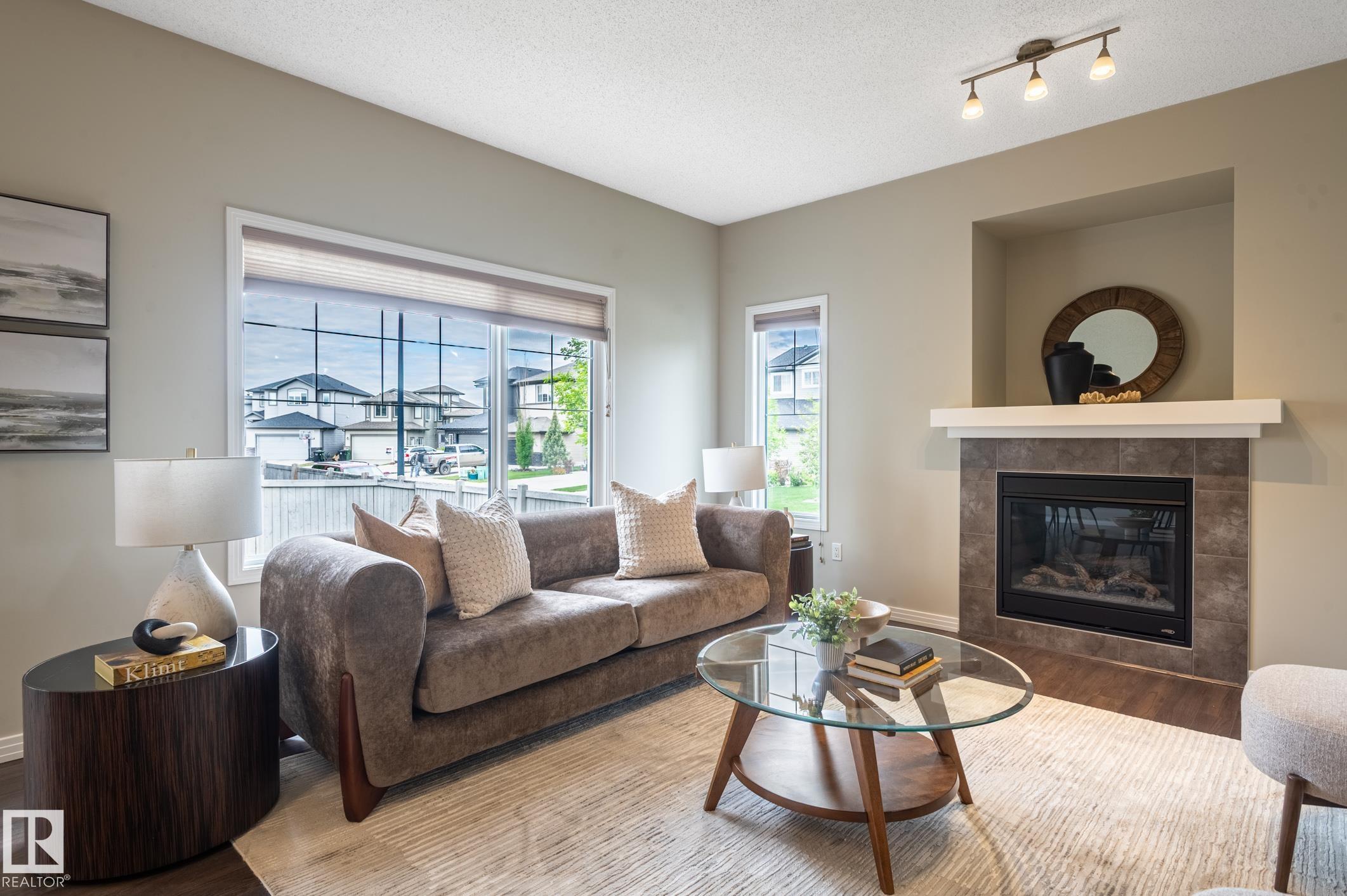 Photo 10 at 379 Reynalds Court, Robinson, Leduc