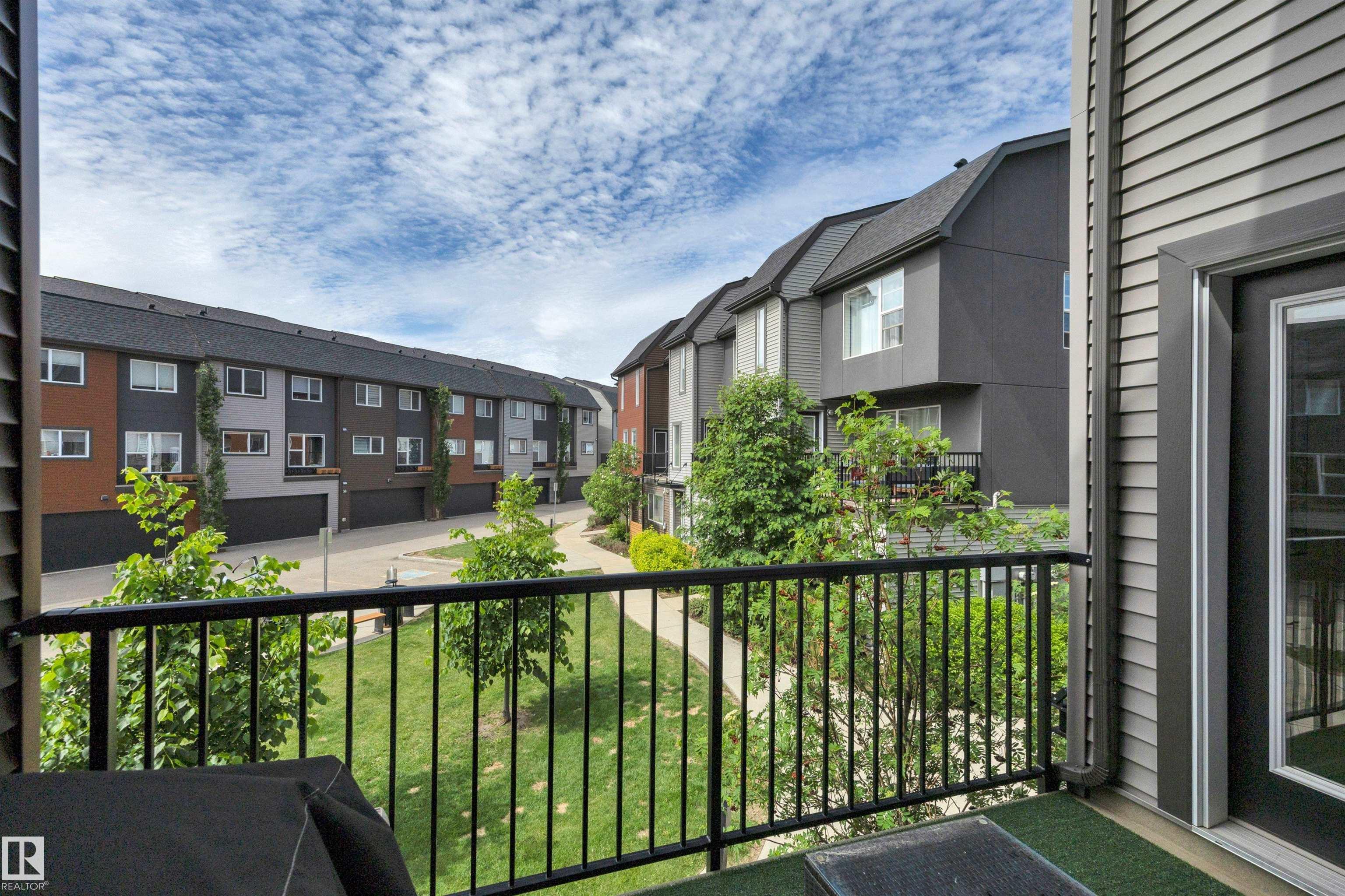 Photo 23 at 46 - 1075 Rosenthal Boulevard NW, Rosenthal, Edmonton