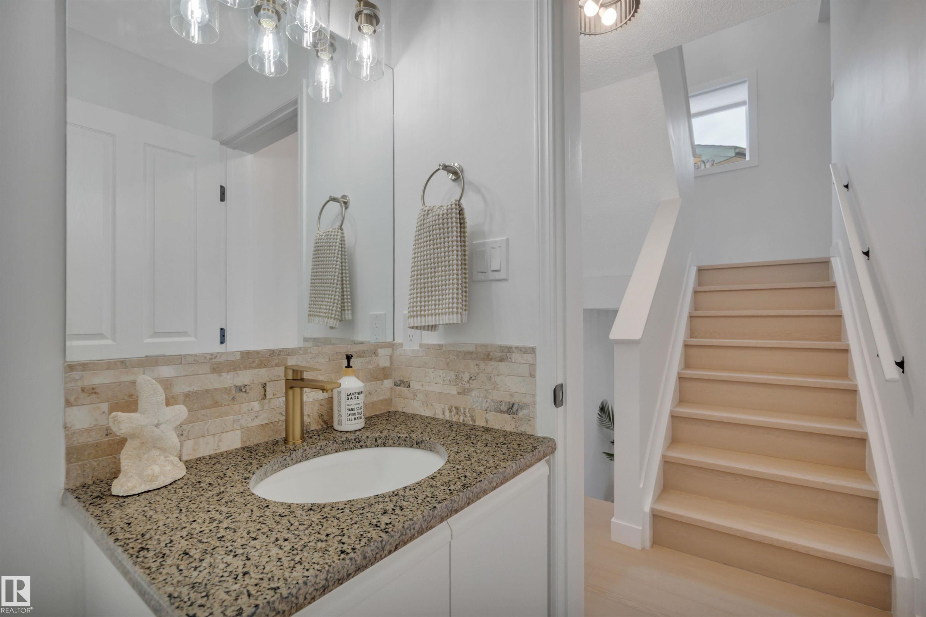 Photo 21 at 9 - 843 Youville Drive NW, Tawa, Edmonton