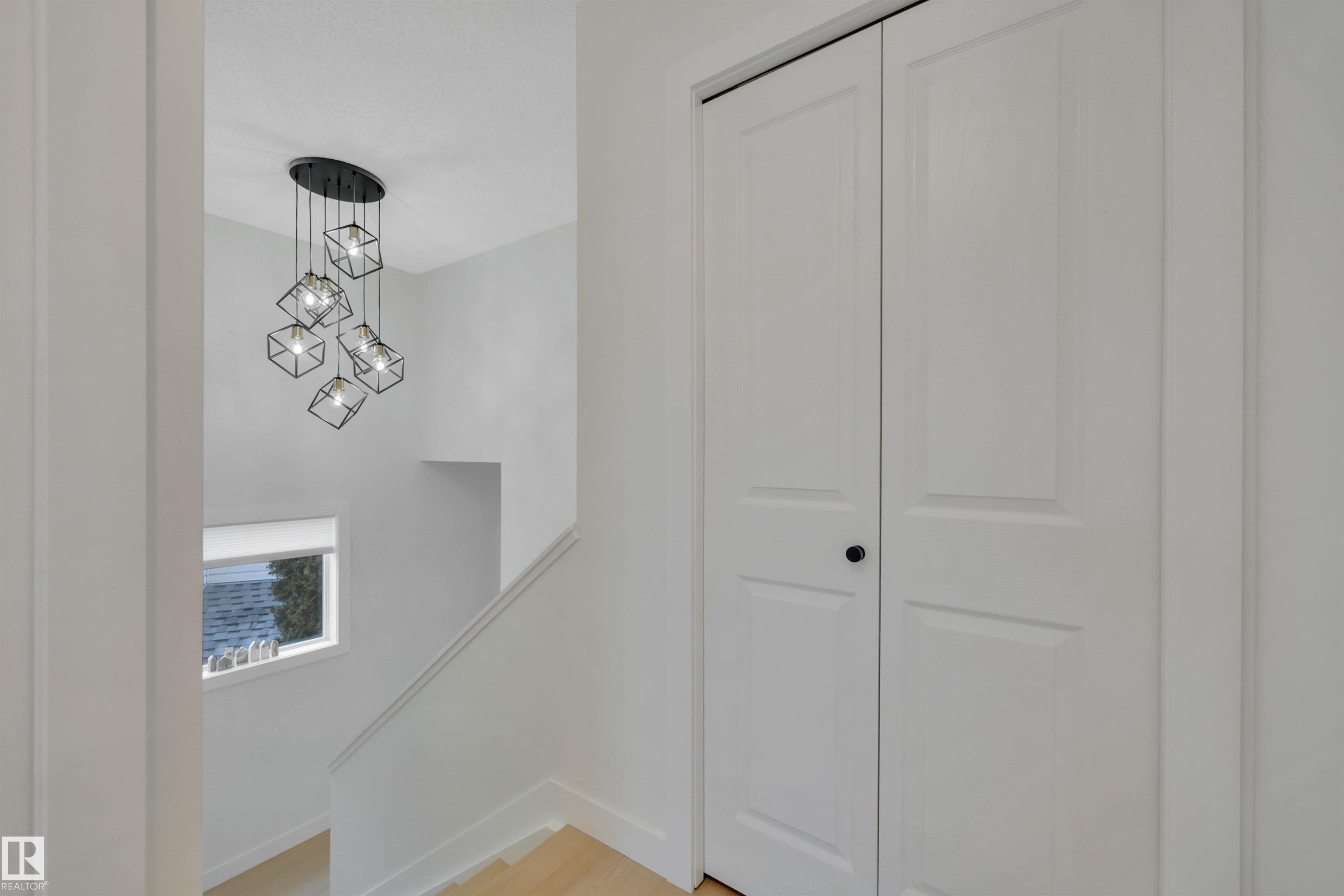 Photo 33 at 9 - 843 Youville Drive NW, Tawa, Edmonton