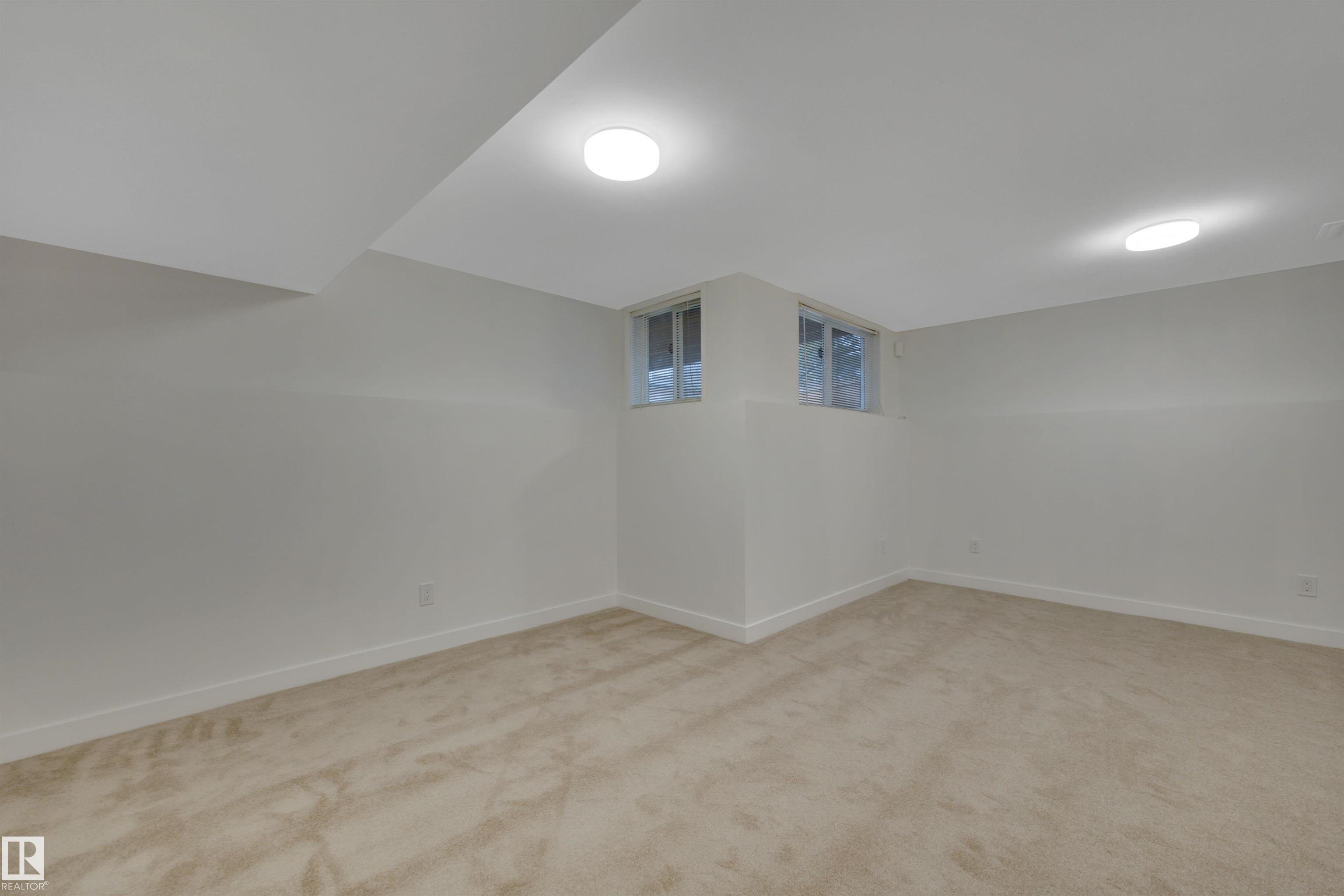 Photo 44 at 9 - 843 Youville Drive NW, Tawa, Edmonton