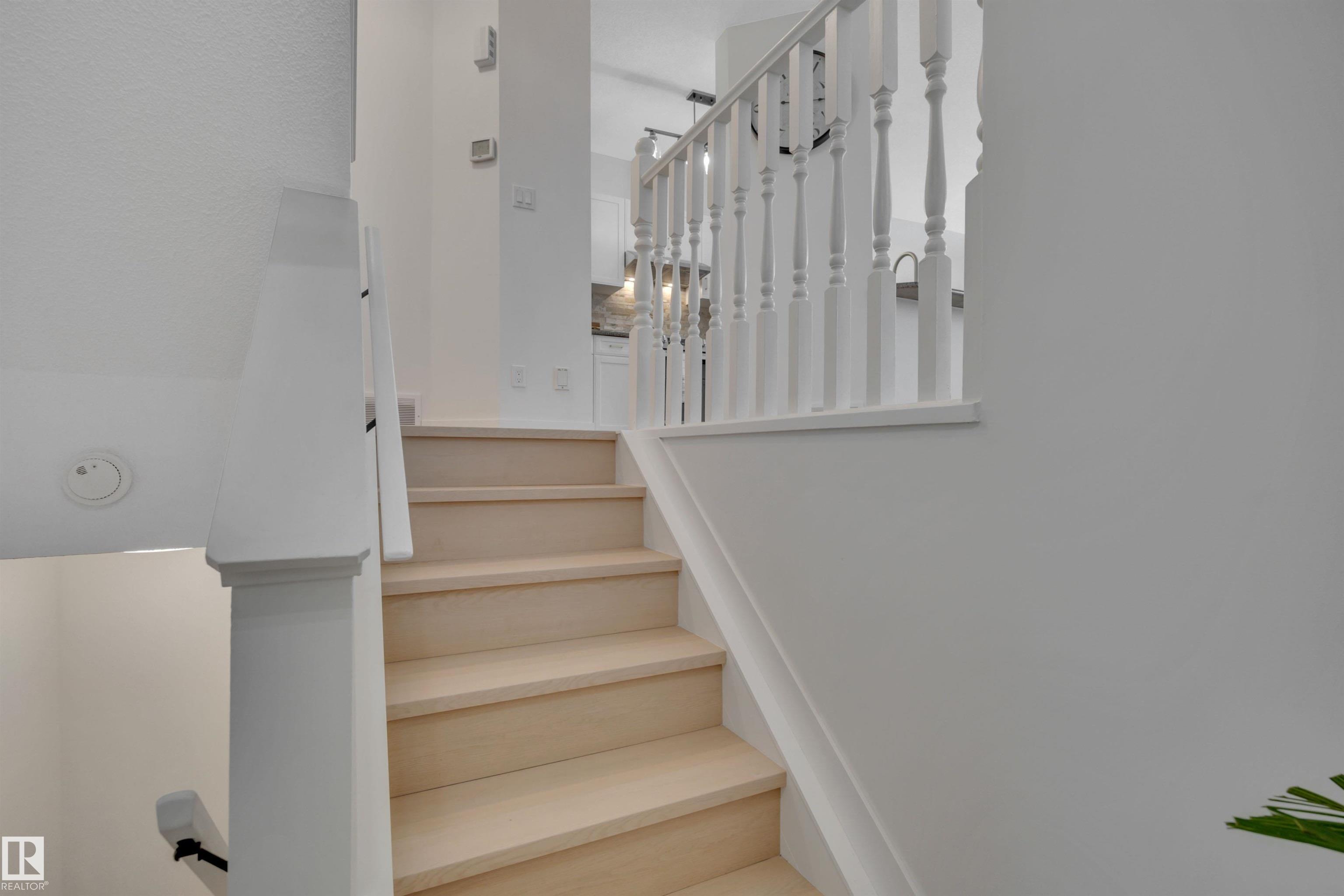 Photo 6 at 9 - 843 Youville Drive NW, Tawa, Edmonton
