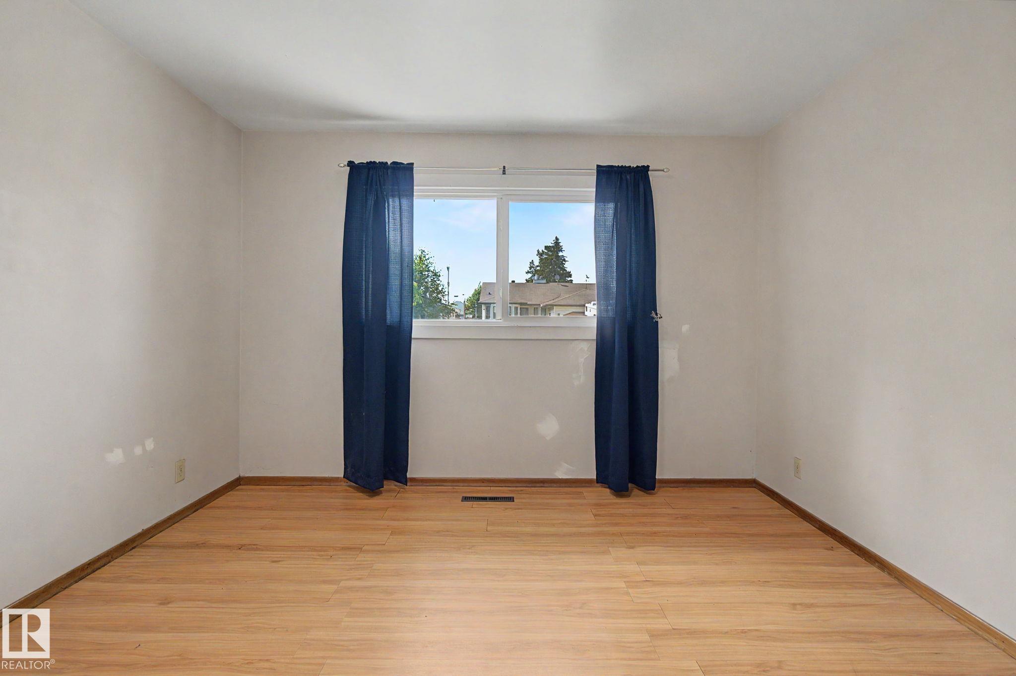 Photo 14 at 5103 54 Avenue, Old Town, Stony Plain