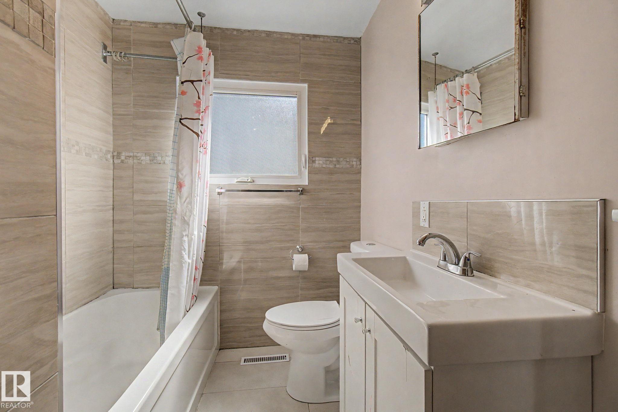 Photo 19 at 5103 54 Avenue, Old Town, Stony Plain