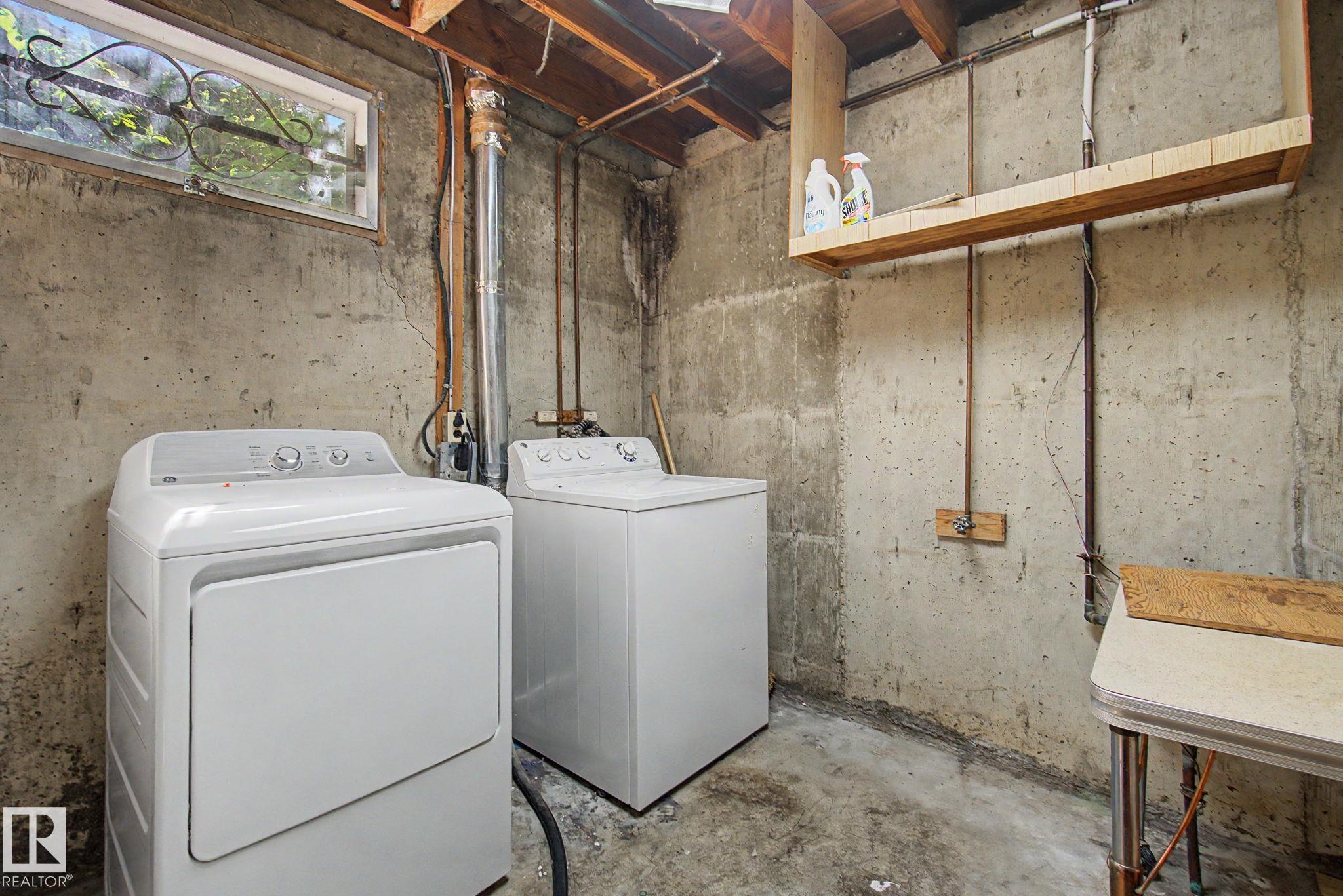 Photo 33 at 5103 54 Avenue, Old Town, Stony Plain