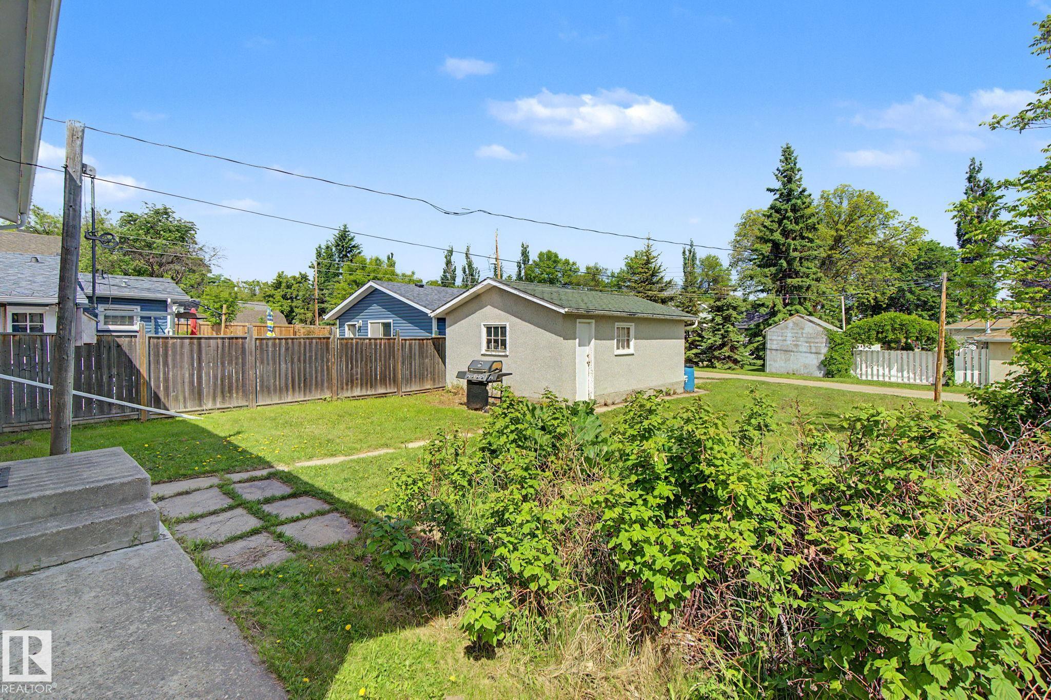 Photo 41 at 5103 54 Avenue, Old Town, Stony Plain