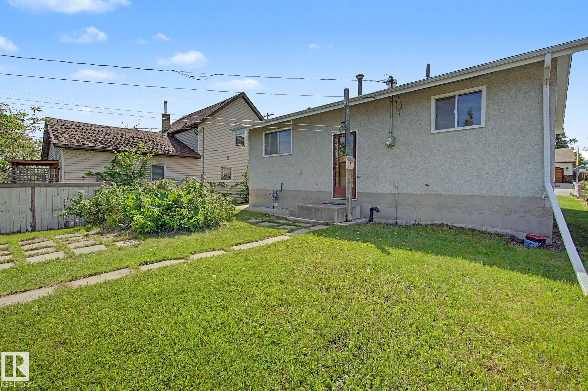 Photo 43 at 5103 54 Avenue, Old Town, Stony Plain