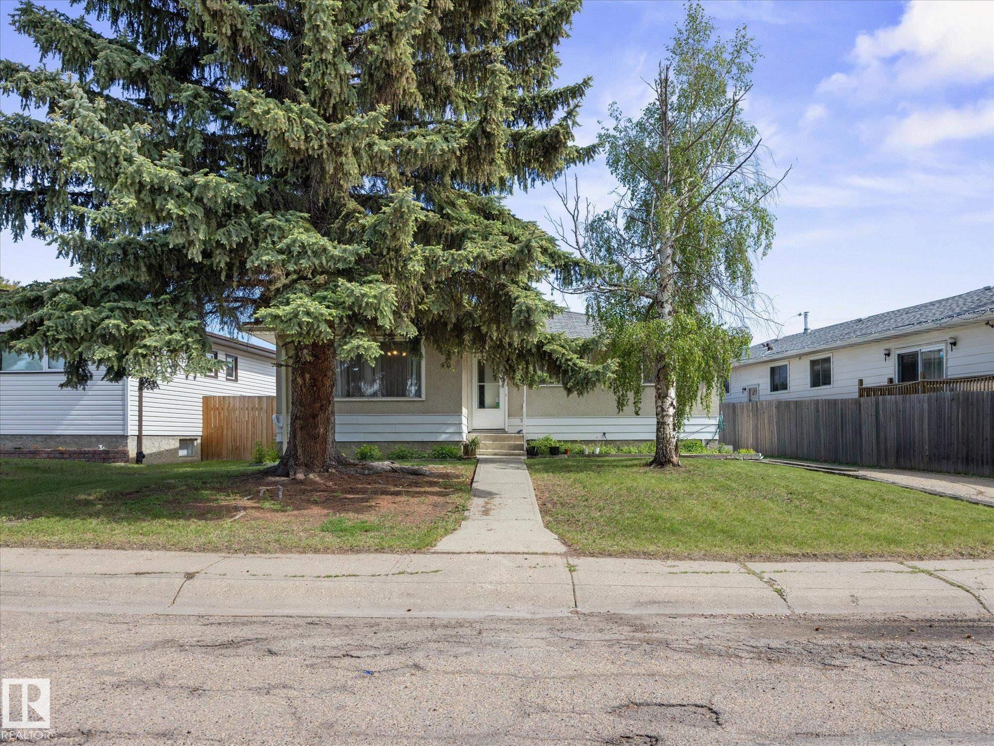 11408 165 Avenue NW, Dunluce, Edmonton