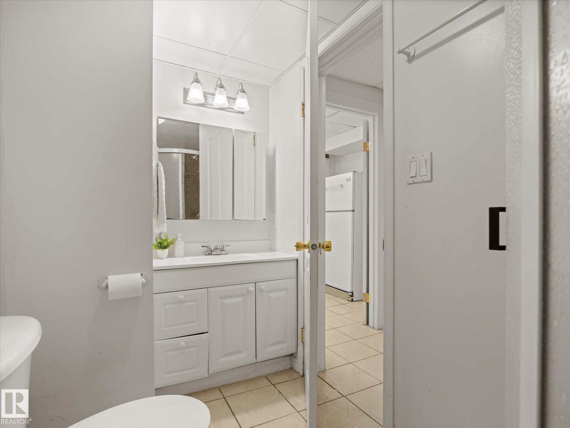 Photo 30 at 11408 165 Avenue NW, Dunluce, Edmonton