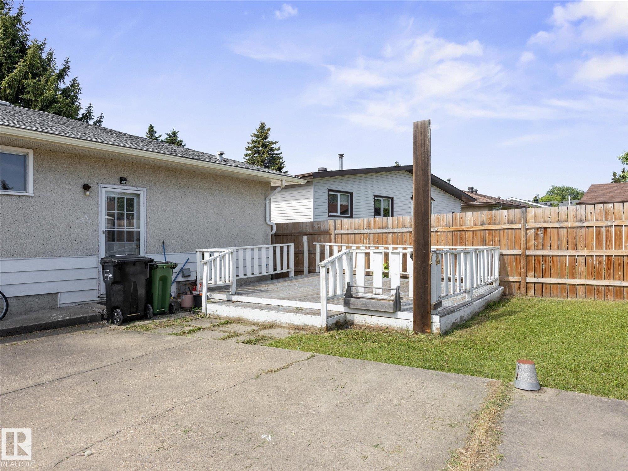 Photo 35 at 11408 165 Avenue NW, Dunluce, Edmonton