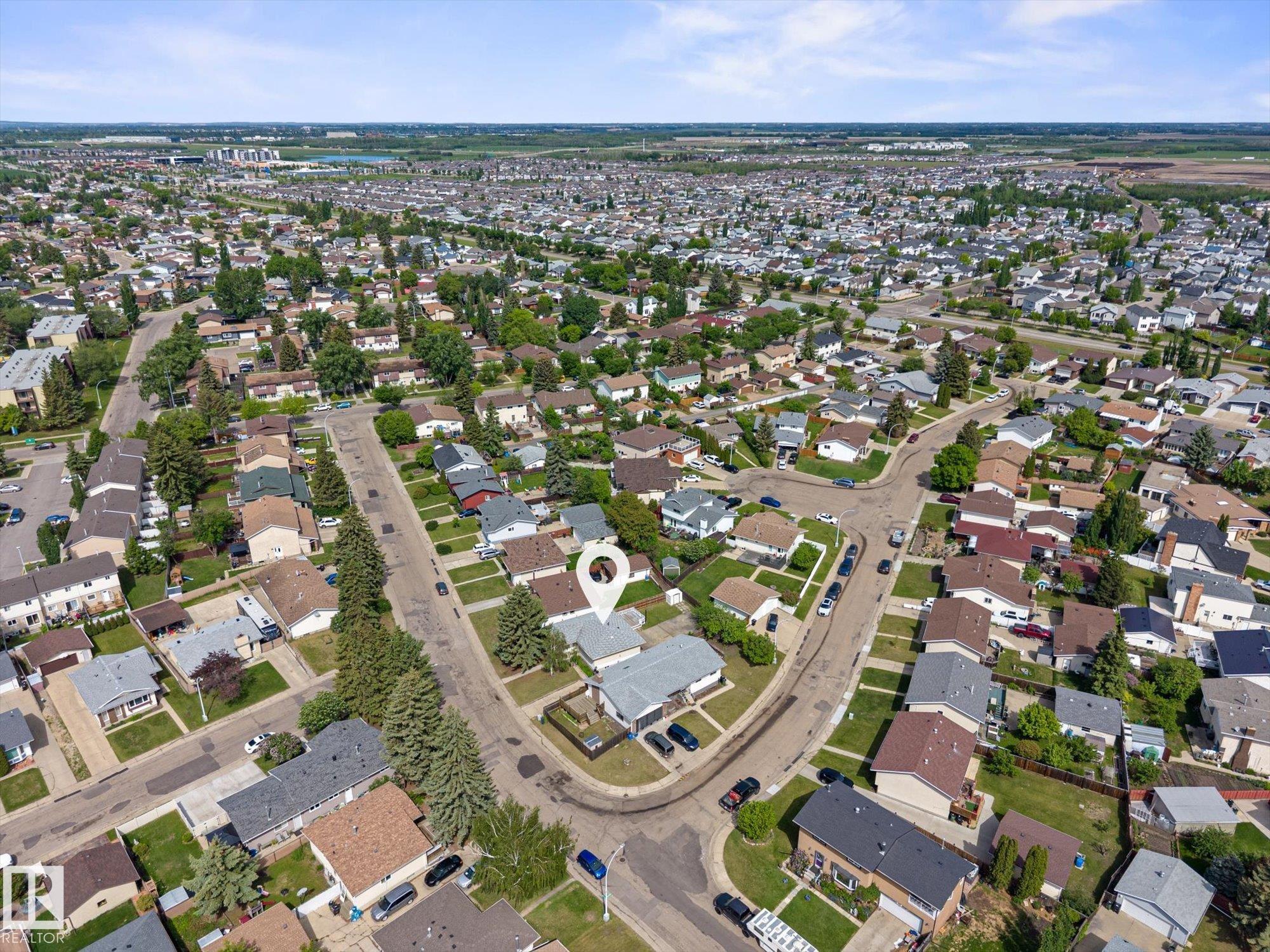 11408 165 Avenue NW, Dunluce, Edmonton