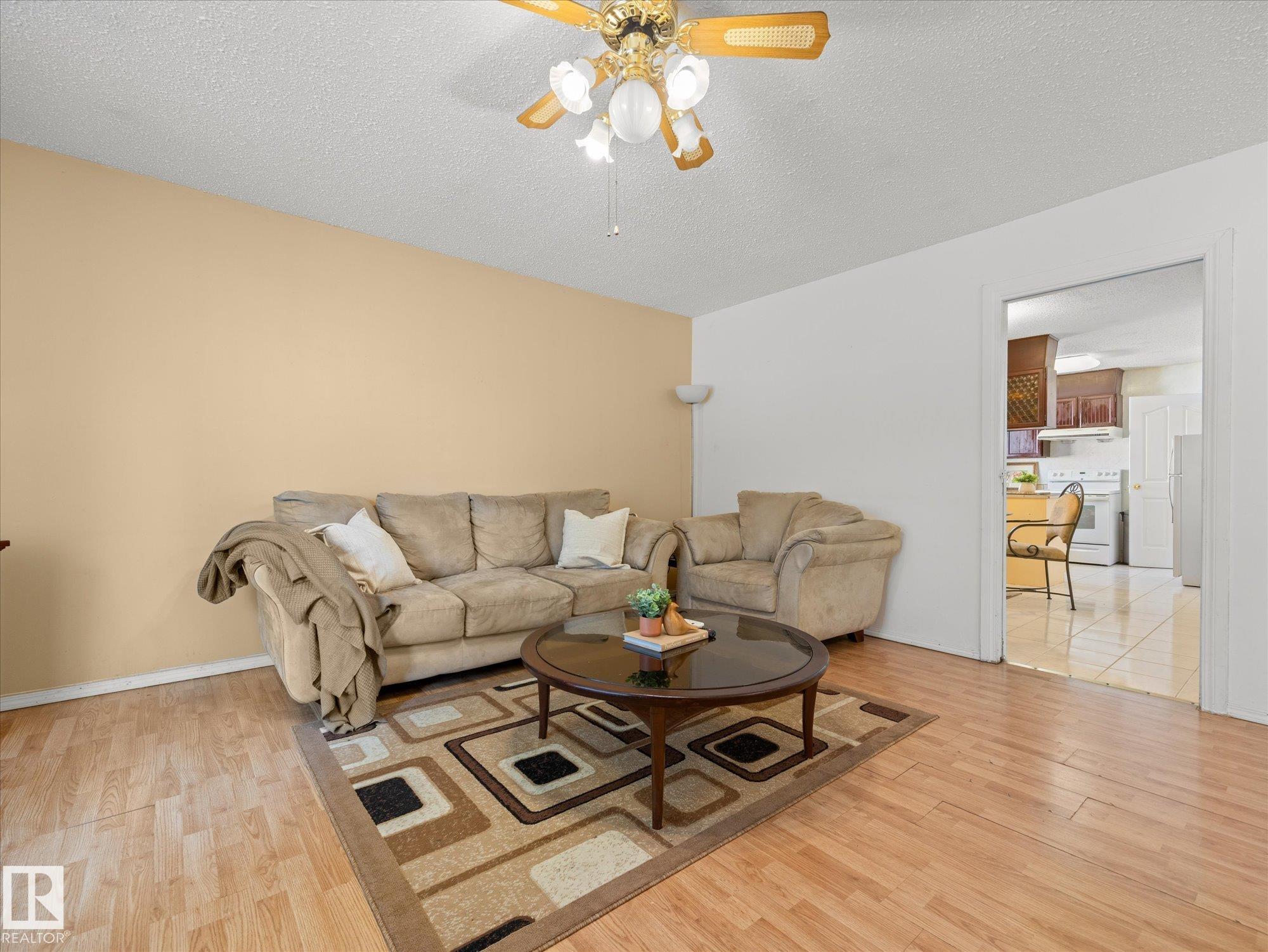 Photo 10 at 11408 165 Avenue NW, Dunluce, Edmonton