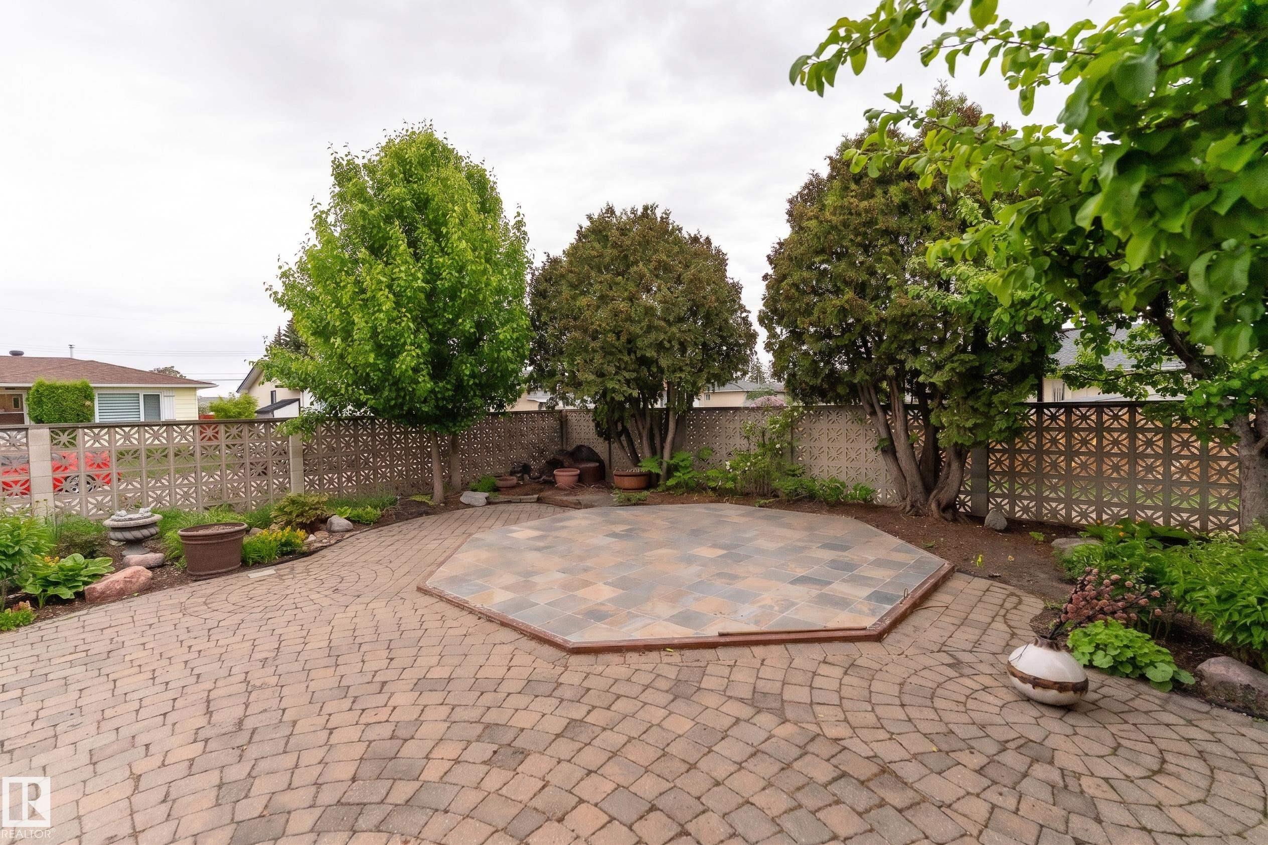 Photo 44 at 7802 132a Avenue NW, Delwood, Edmonton