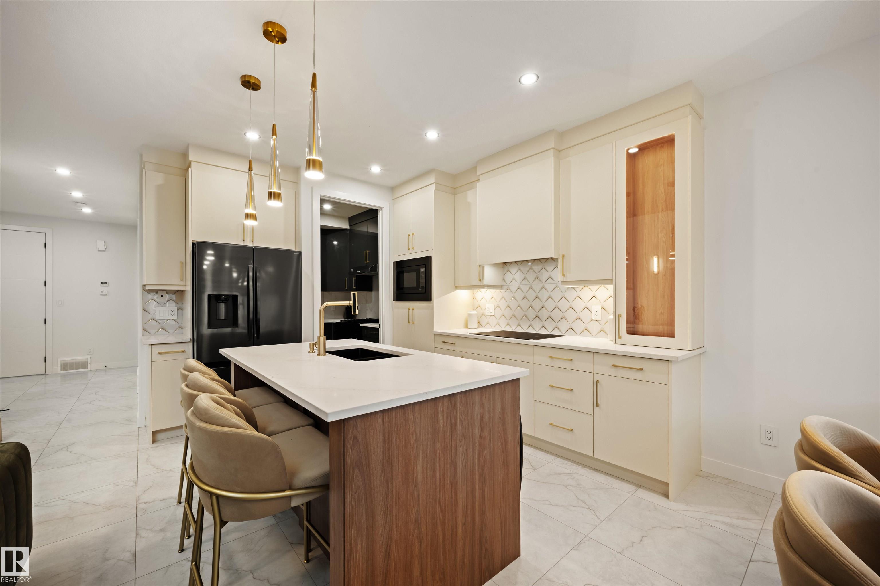 Photo 14 at 3512 45 Avenue NW, Triomphe Estates, Beaumont