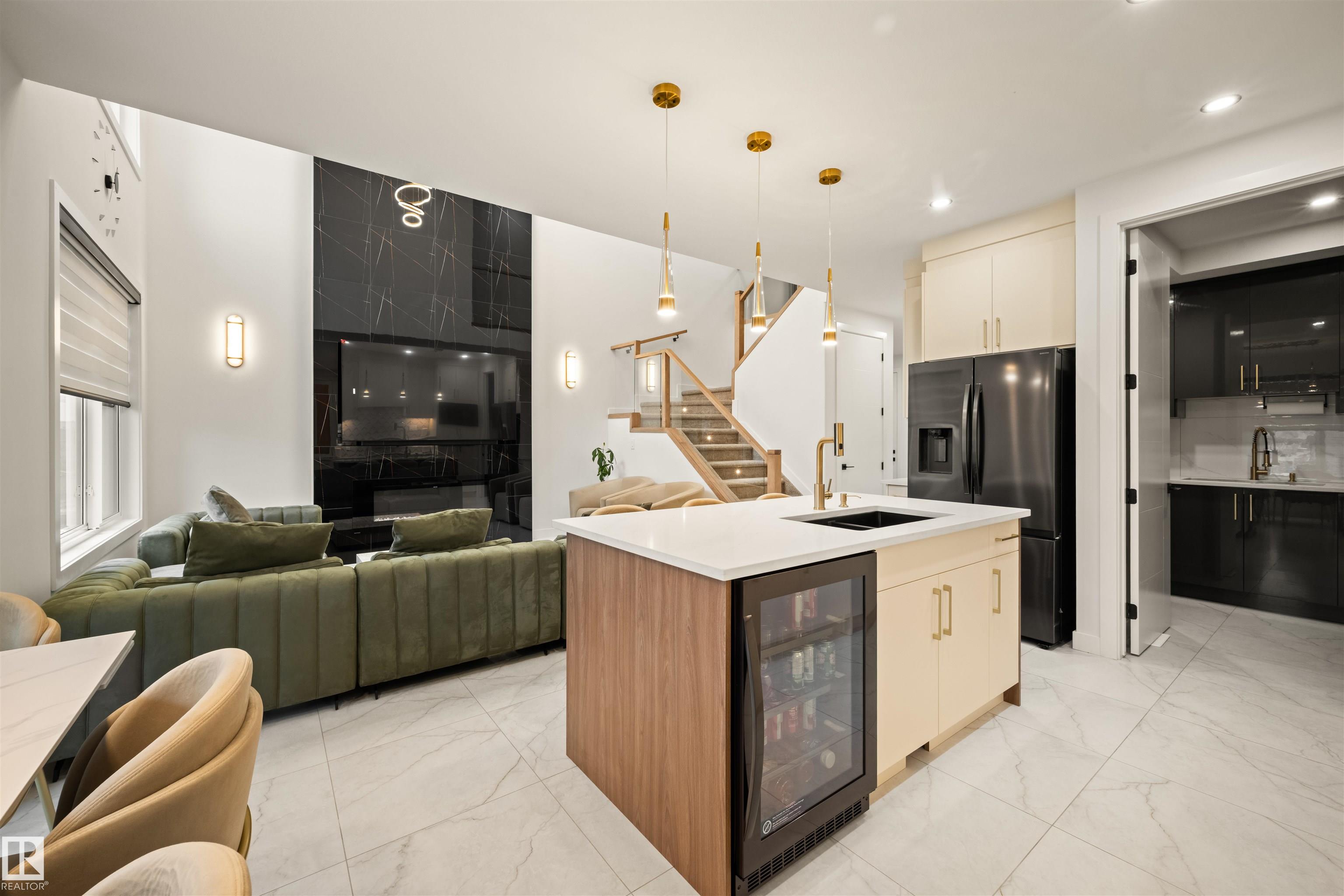 Photo 18 at 3512 45 Avenue NW, Triomphe Estates, Beaumont