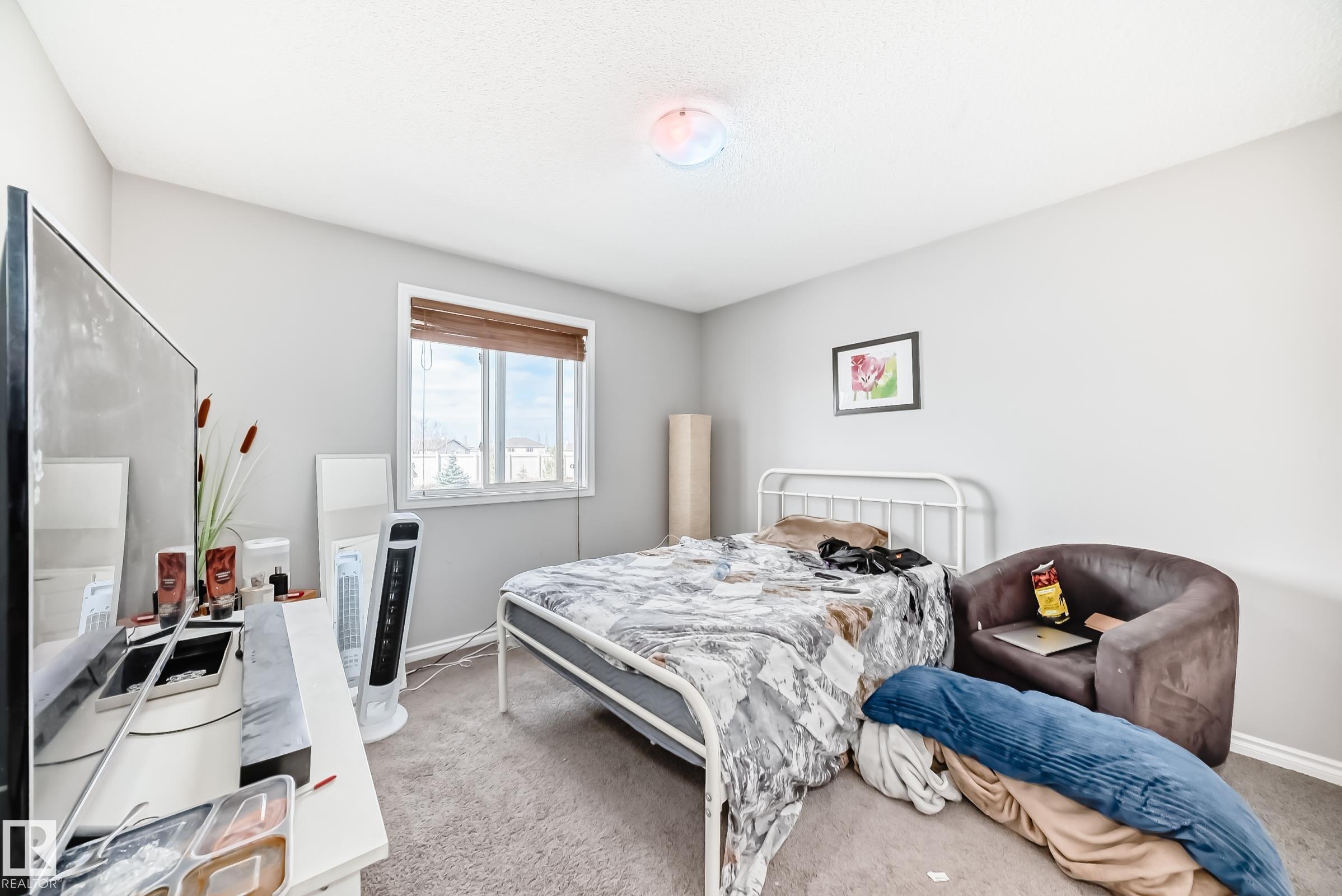 Photo 25 at 3734 9 Street NW, Maple Crest, Edmonton