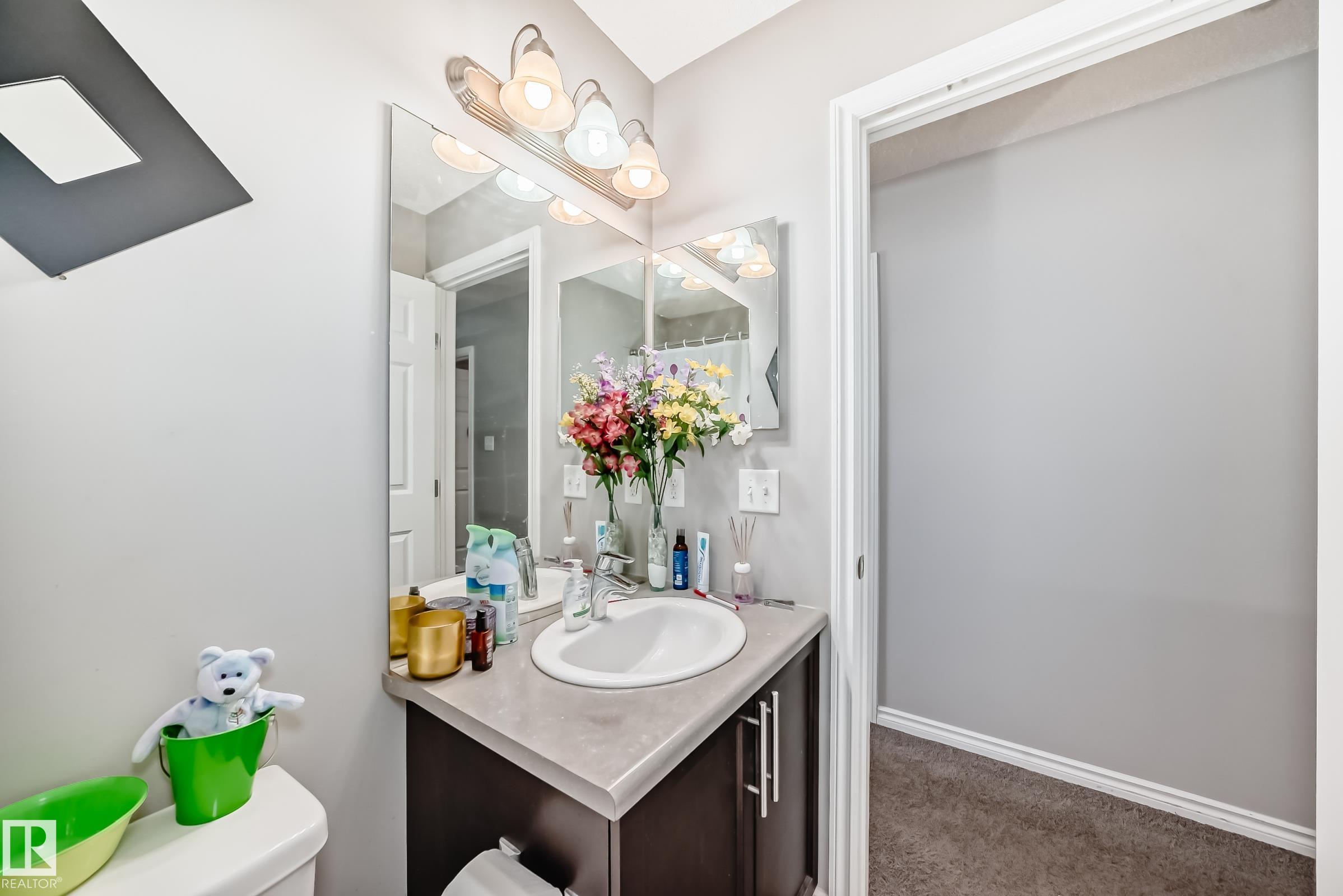 Photo 30 at 3734 9 Street NW, Maple Crest, Edmonton