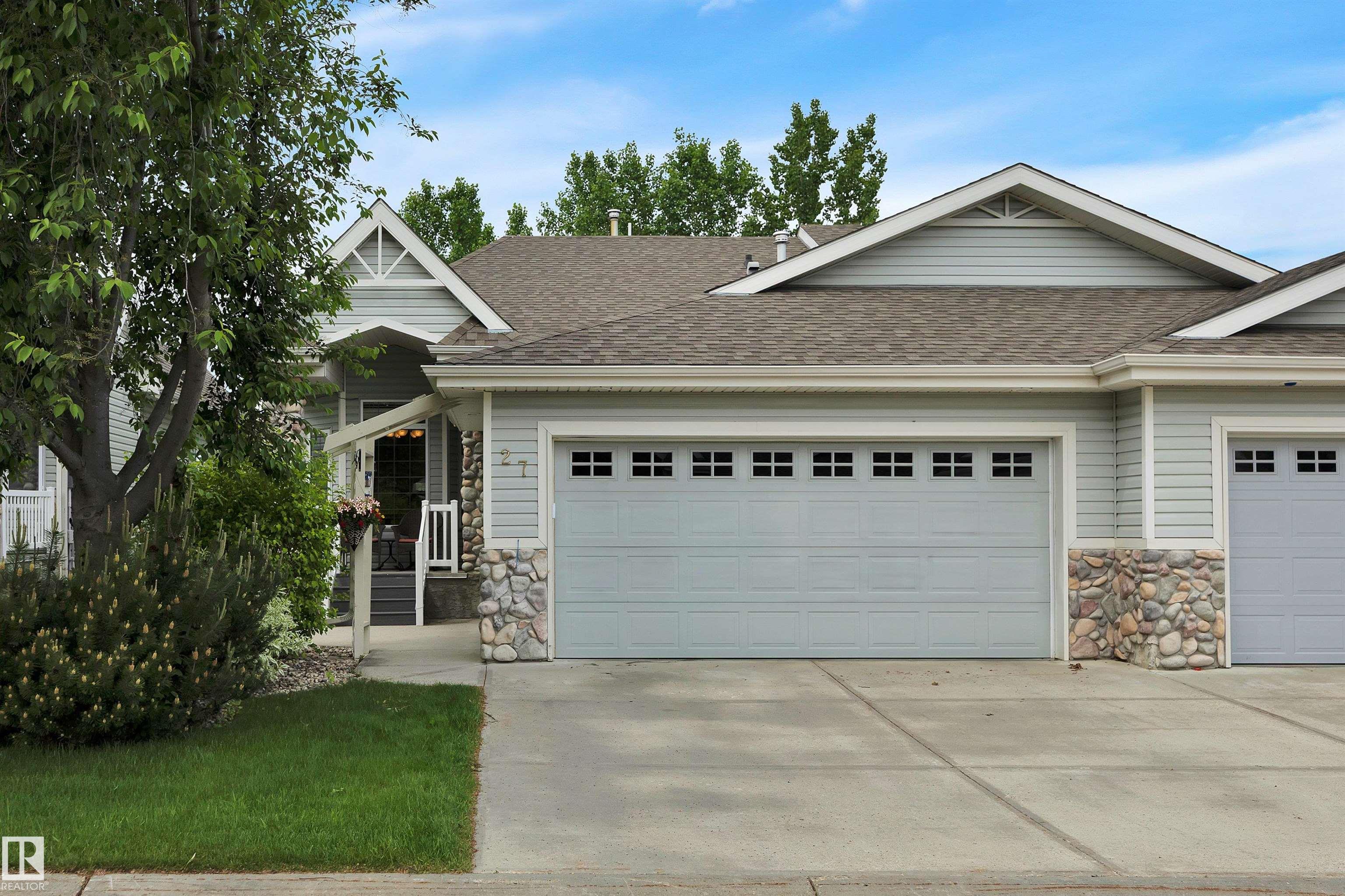 27 Briarwood Village, Graybriar, Stony Plain