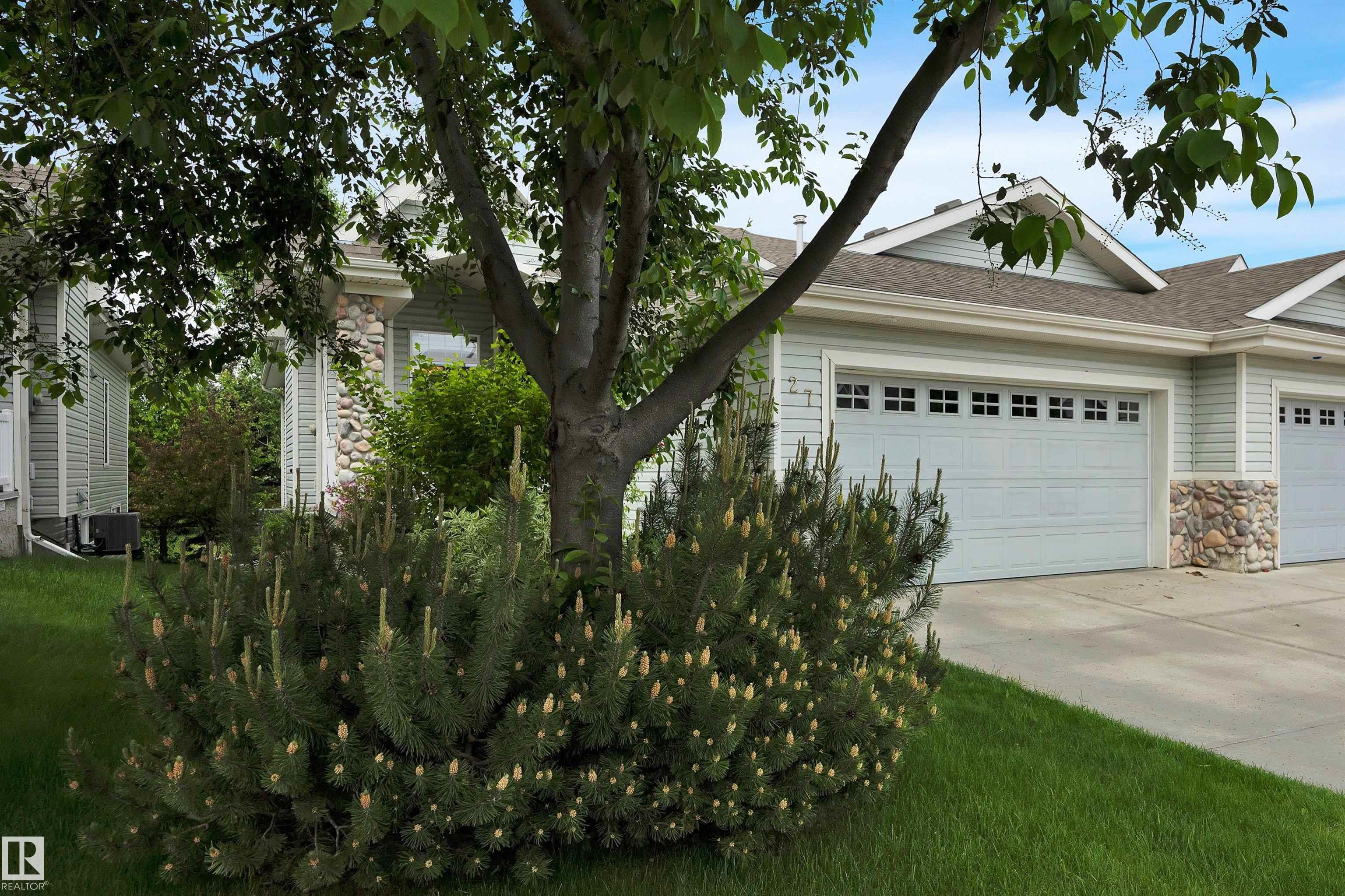 27 Briarwood Village, Graybriar, Stony Plain