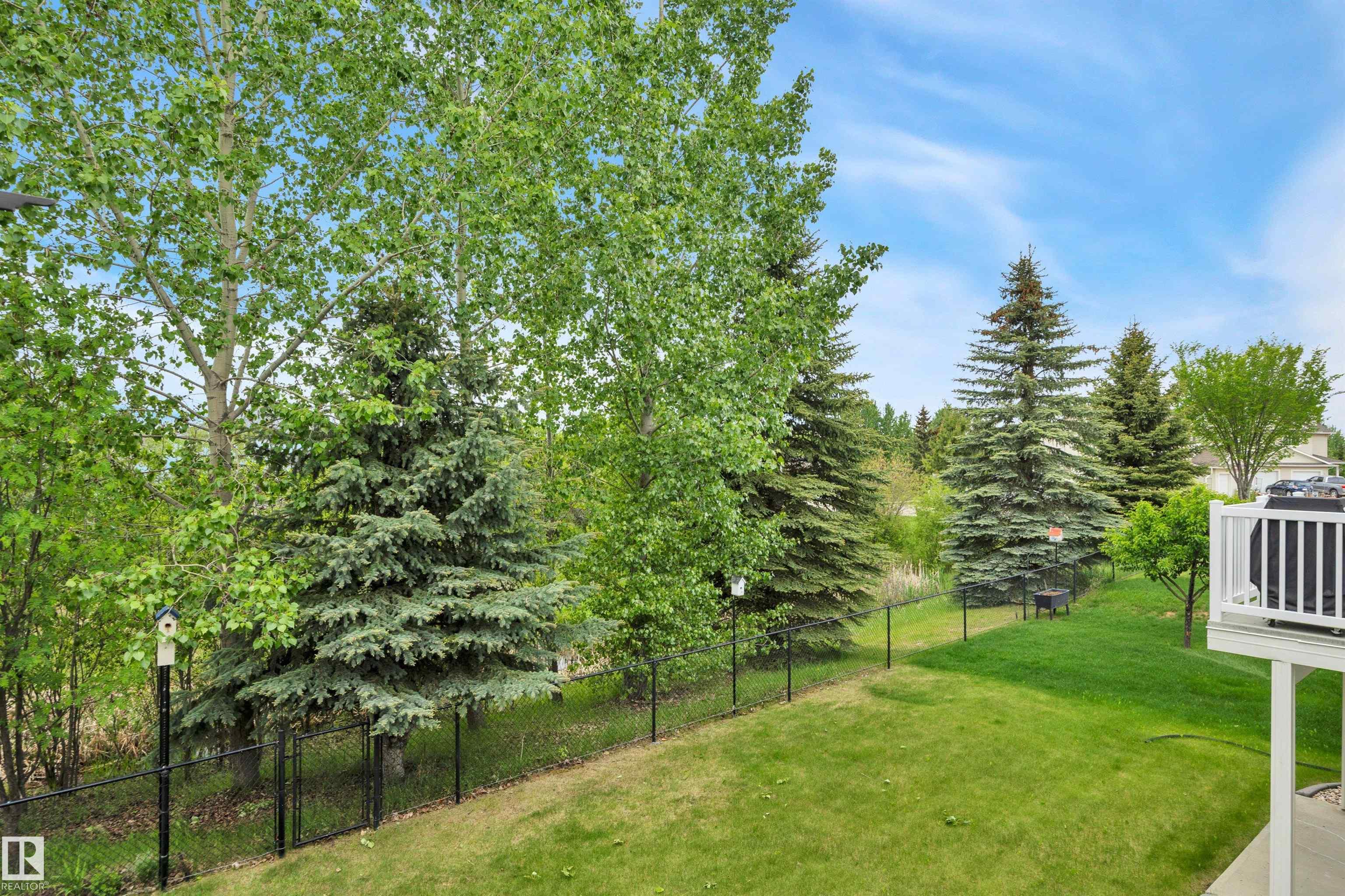 Photo 23 at 27 Briarwood Village, Graybriar, Stony Plain