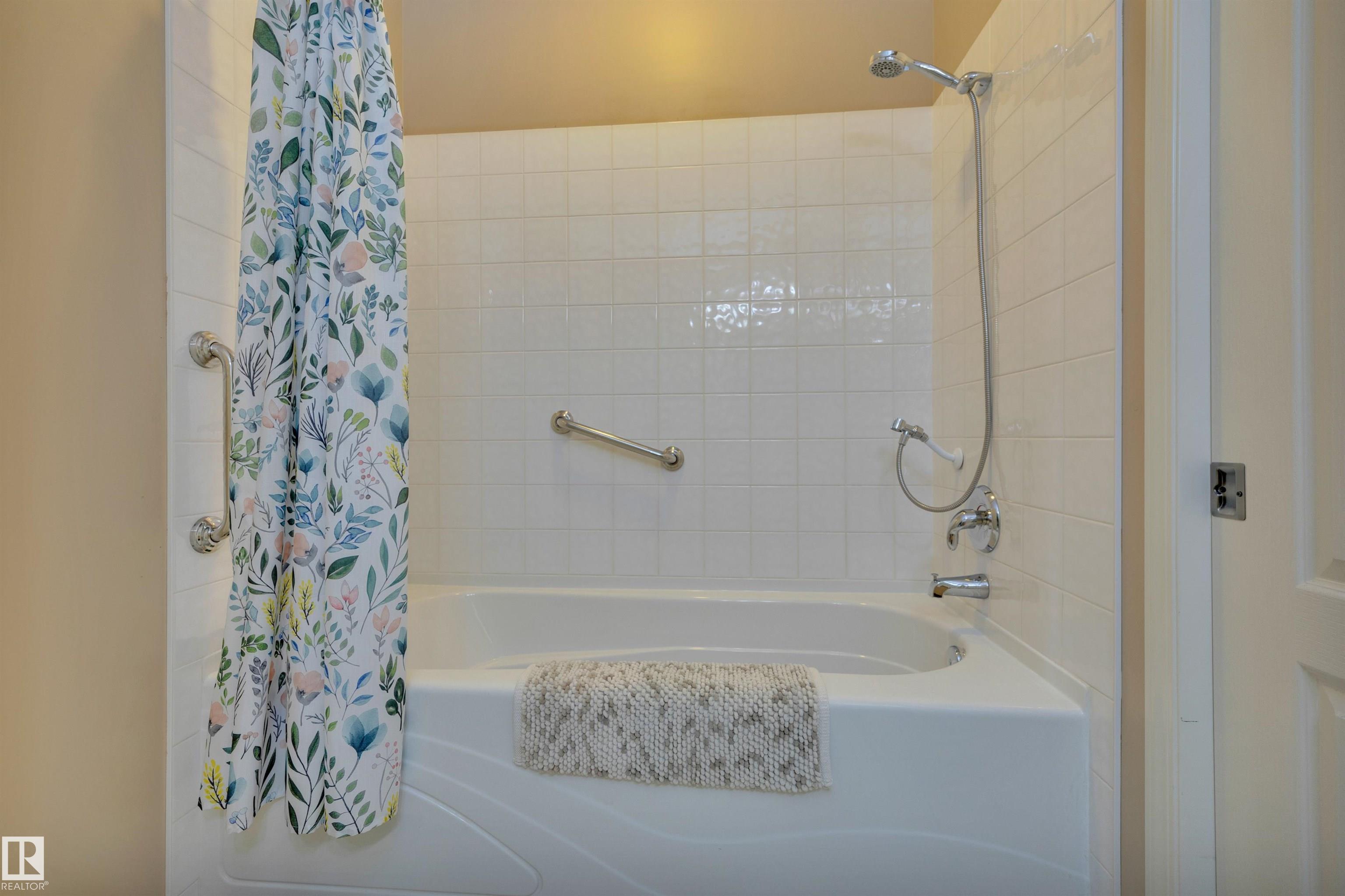 Photo 28 at 27 Briarwood Village, Graybriar, Stony Plain