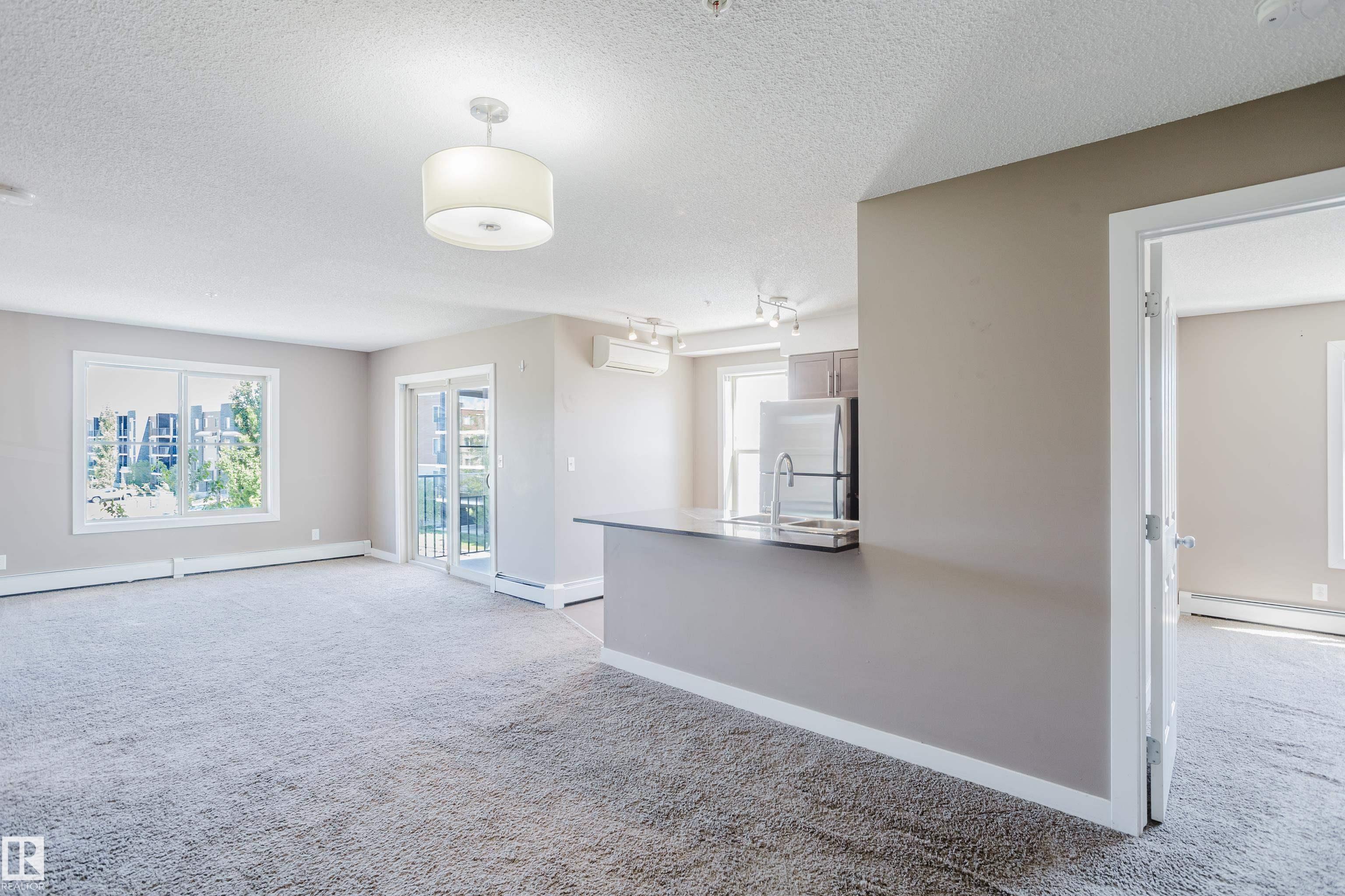 301 - 11820 22 Avenue SW, Rutherford, Edmonton
