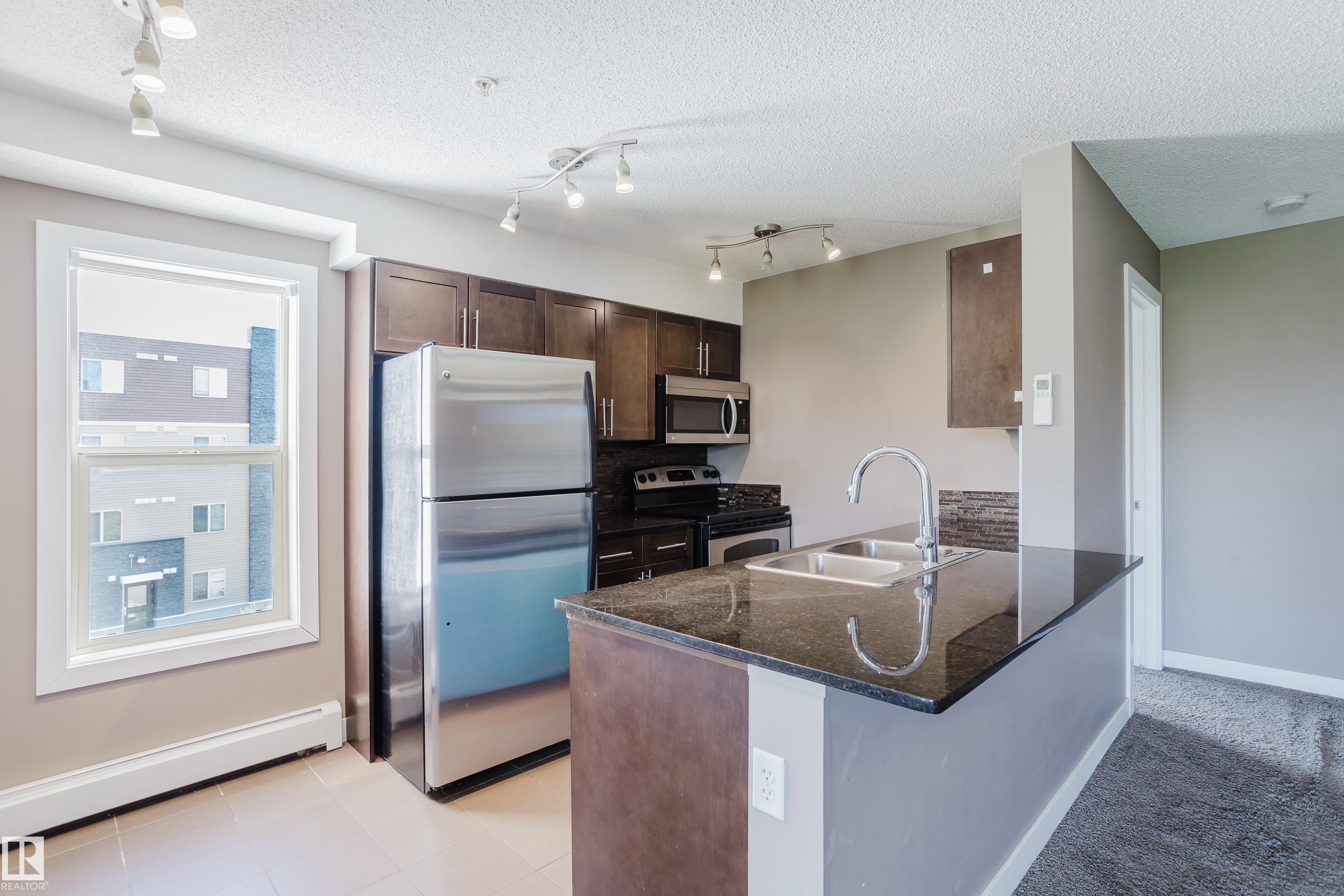 301 - 11820 22 Avenue SW, Rutherford, Edmonton