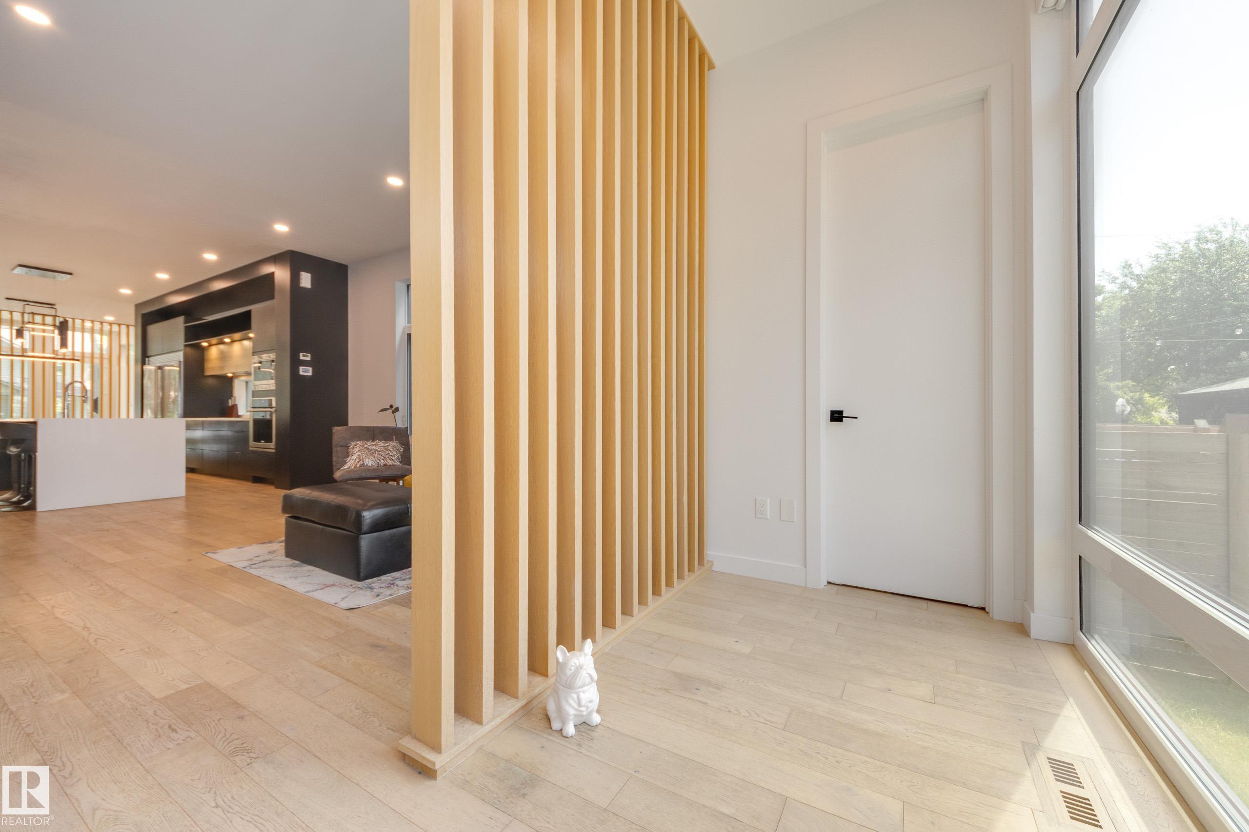Photo 15 at 9108 117 Street NW, Windsor Park, Edmonton