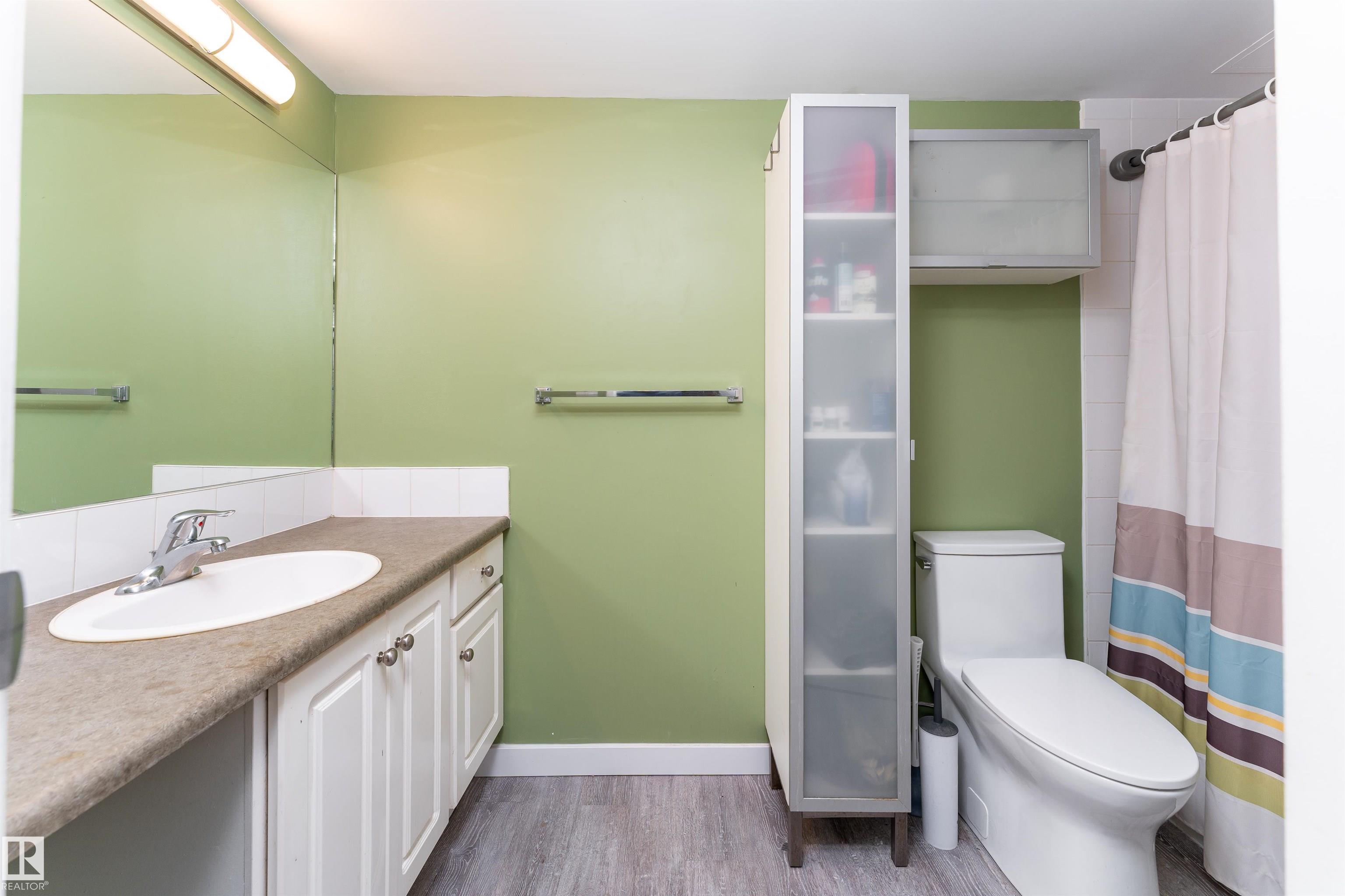 Photo 15 at 26 - 10208 113 Street NW, Wîhkwêntôwin, Edmonton