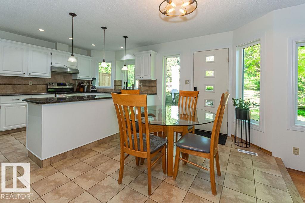 Photo 15 at 31 Windermere Crescent, Woodlands, St. Albert