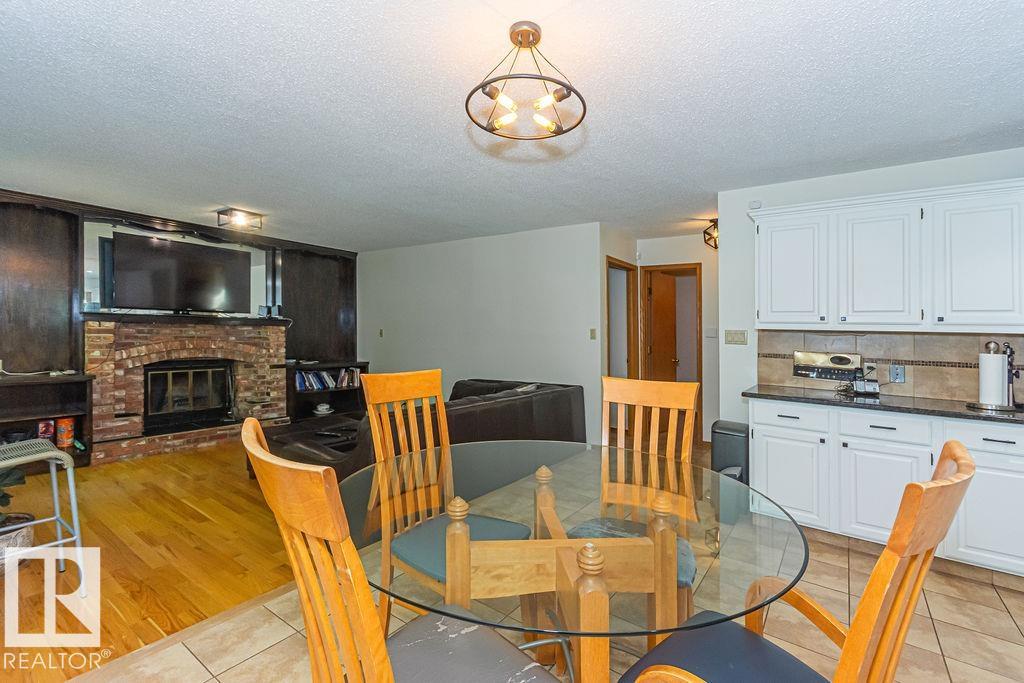 Photo 16 at 31 Windermere Crescent, Woodlands, St. Albert